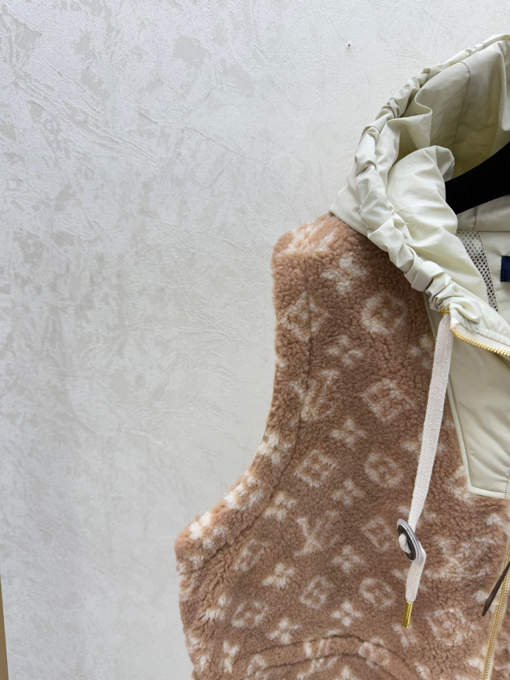 LV Women's Vest