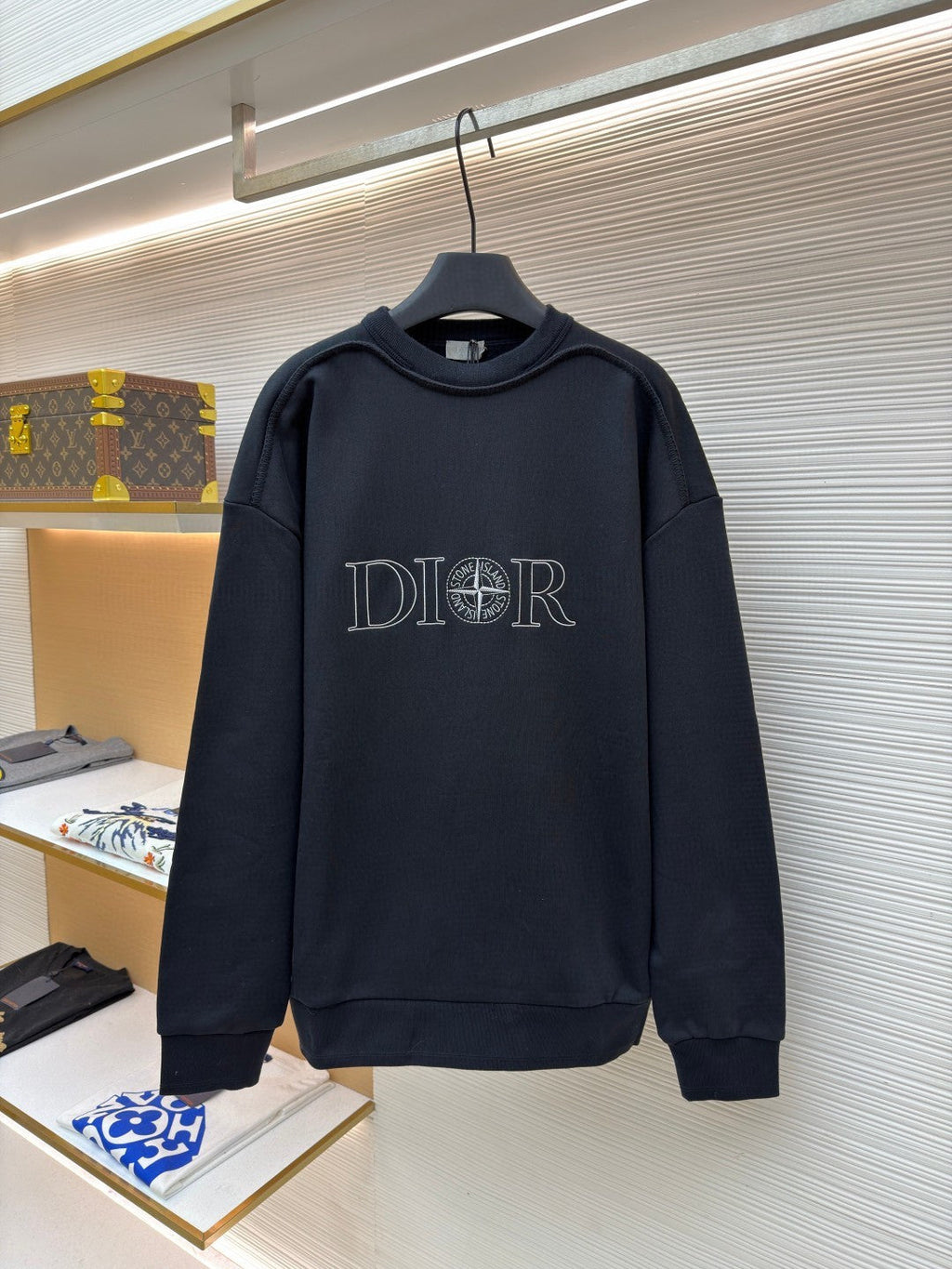 Dior sweatshirts