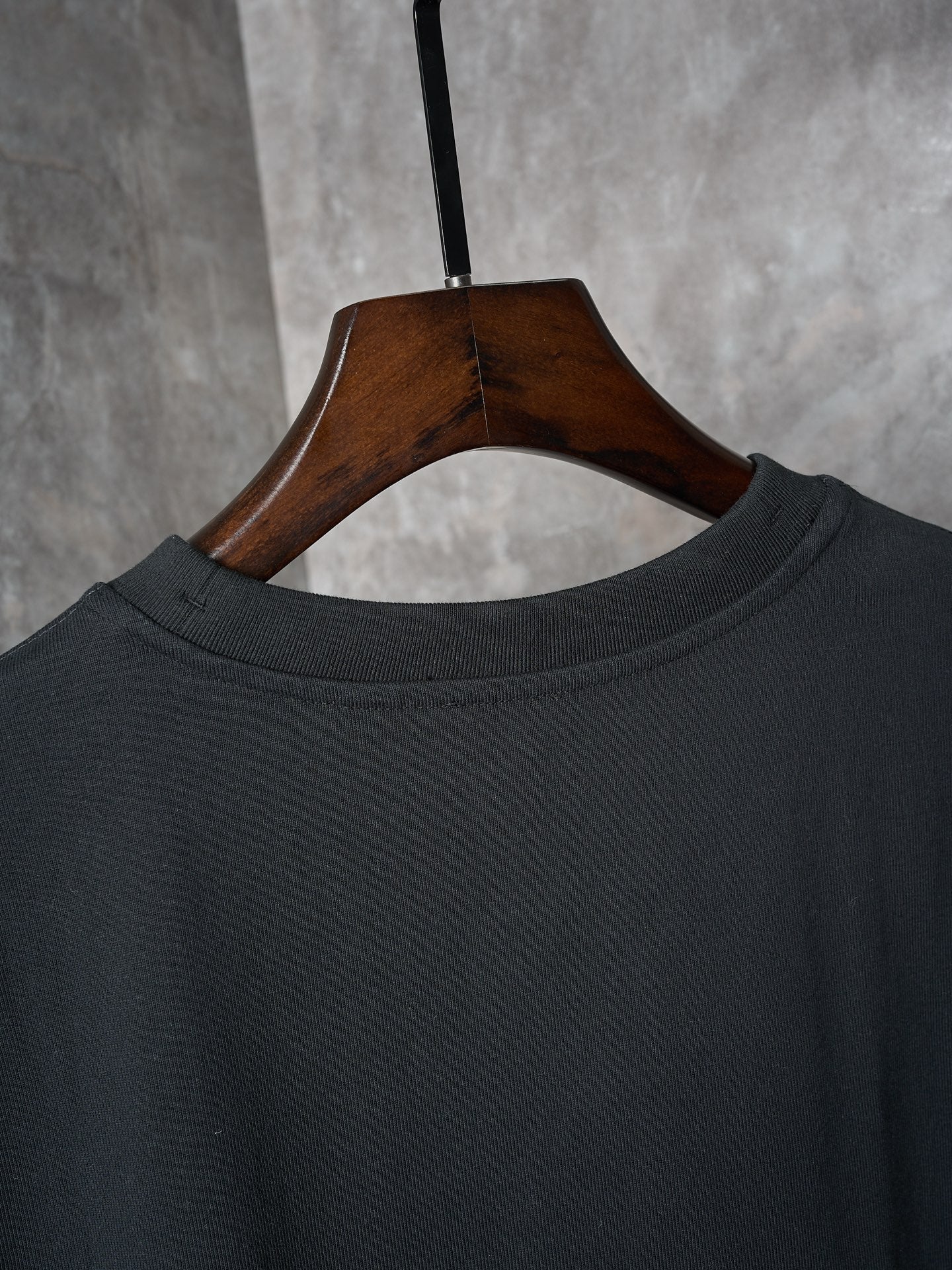 Burberry embroidered T-Shirt
