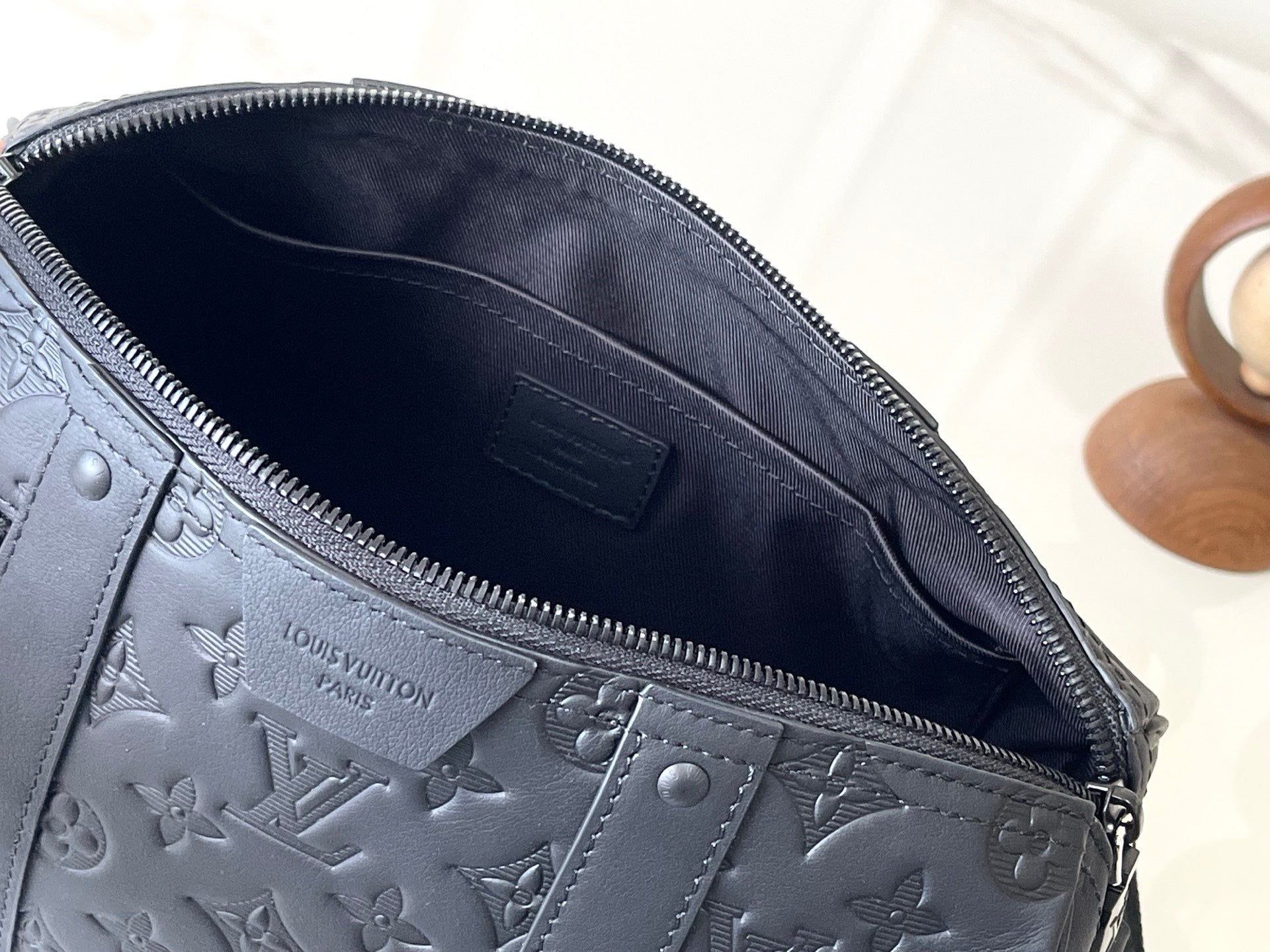 Women's LV Handbag