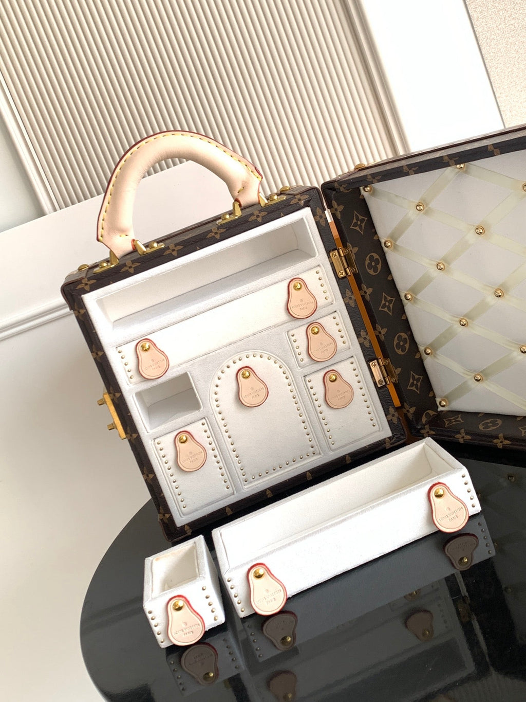 LV Minature Trunk