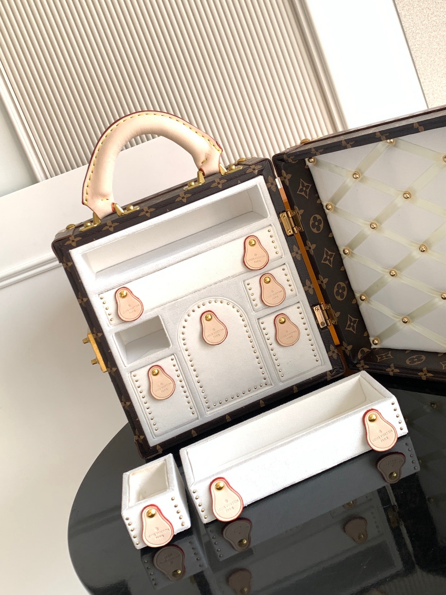 LV Minature Trunk