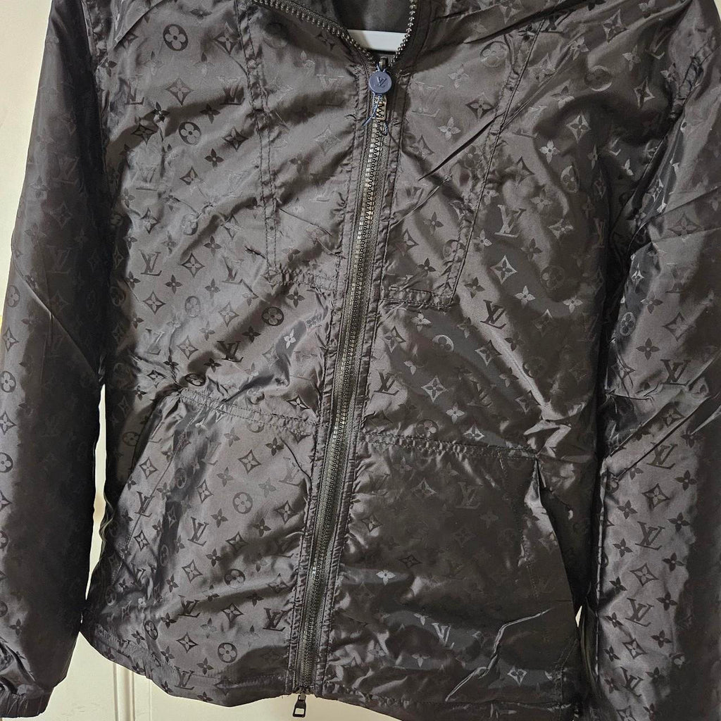 LV Reversible Windbreaker