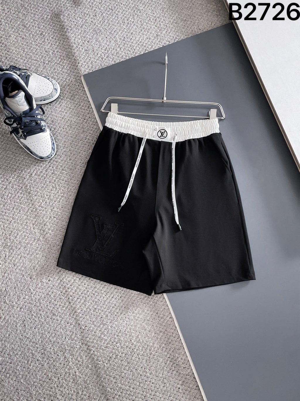 LV knitted shorts