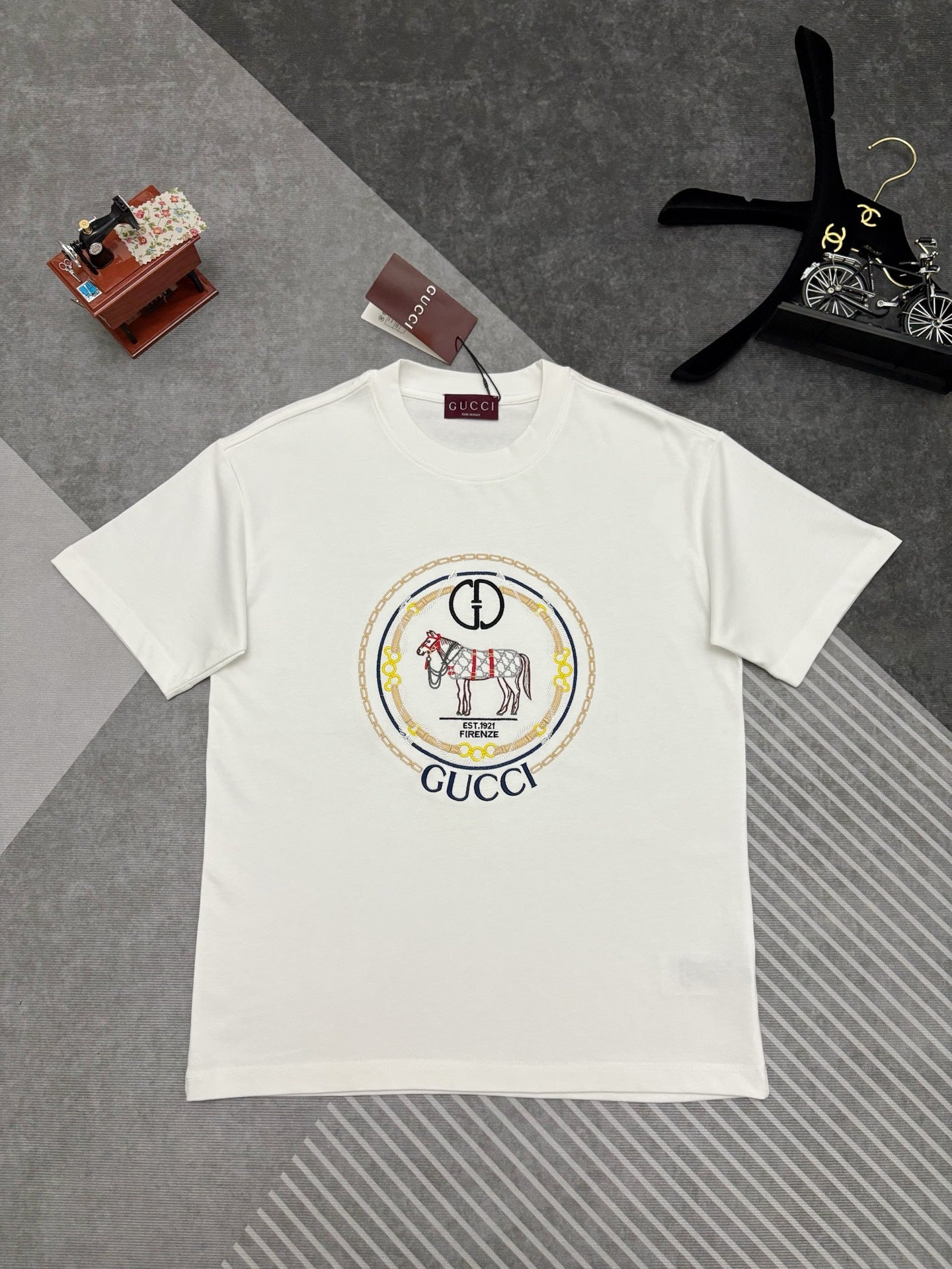 Gucci embroidered Cotton T-Shirt