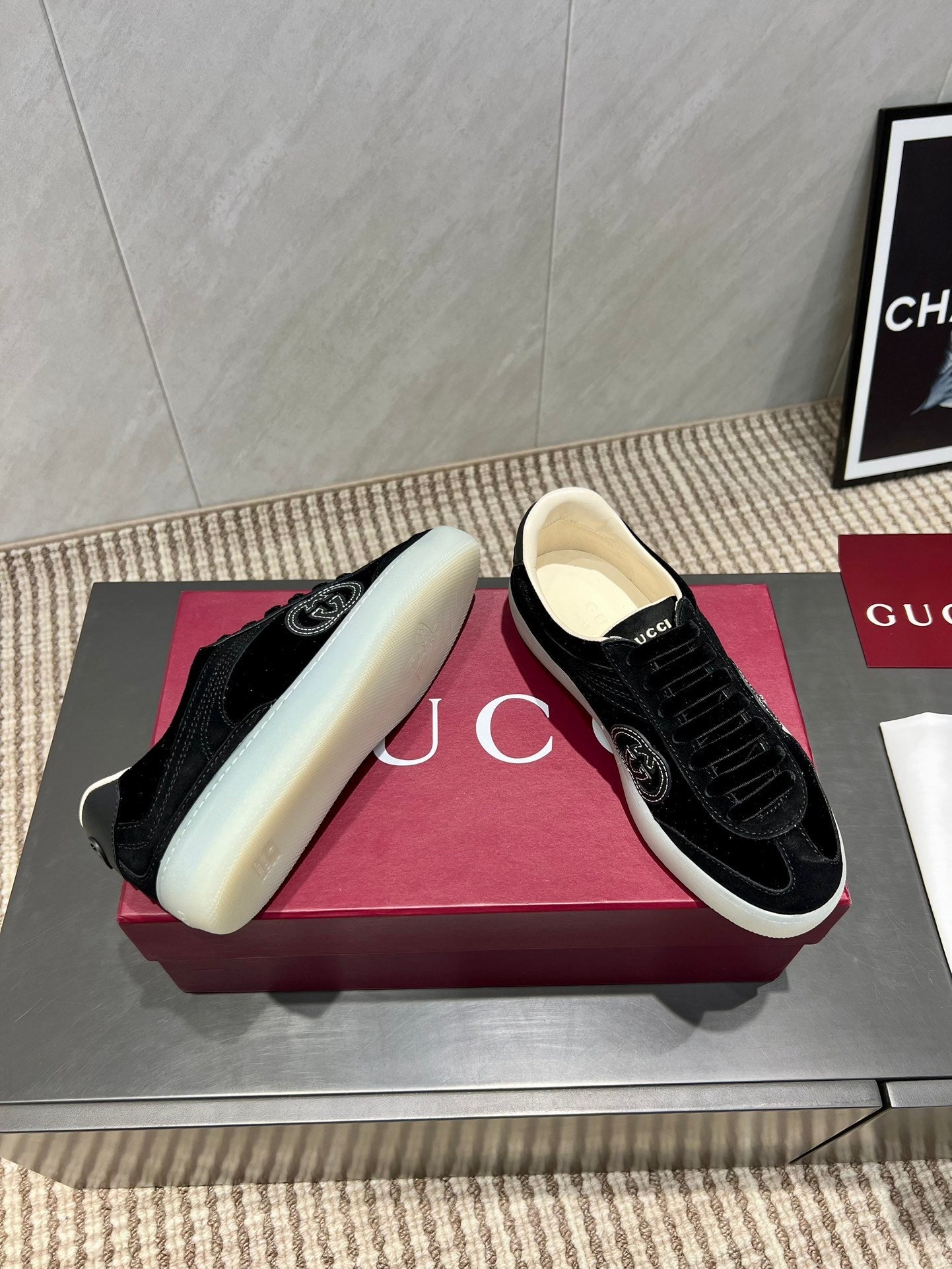 Gucci Casual Distressed Shoes