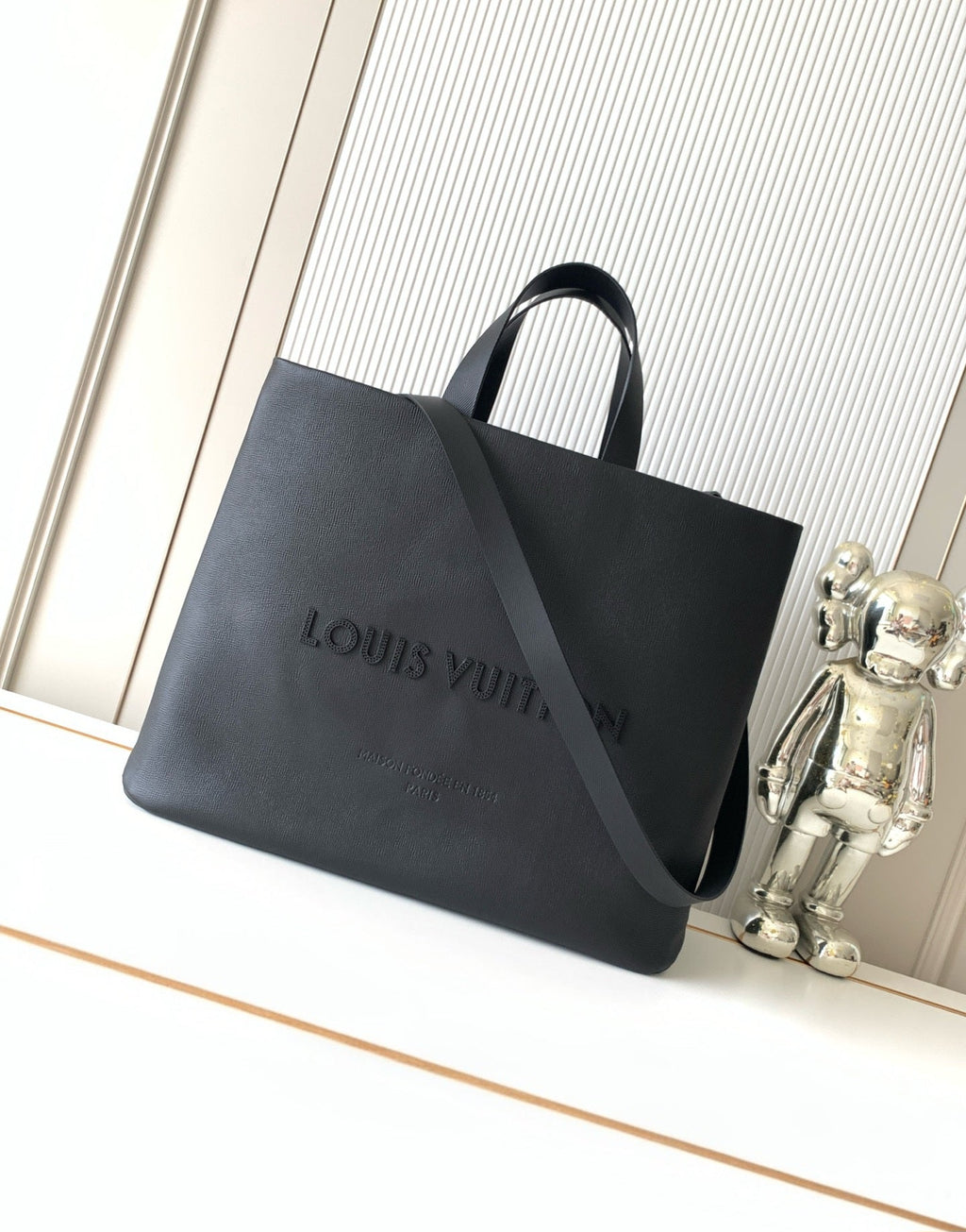 LV Tote Bag