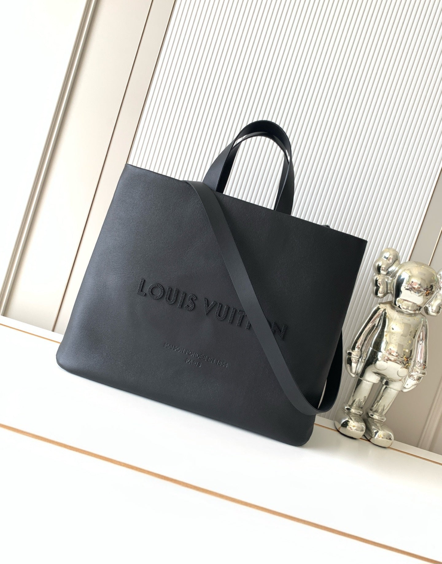 LV Tote Bag