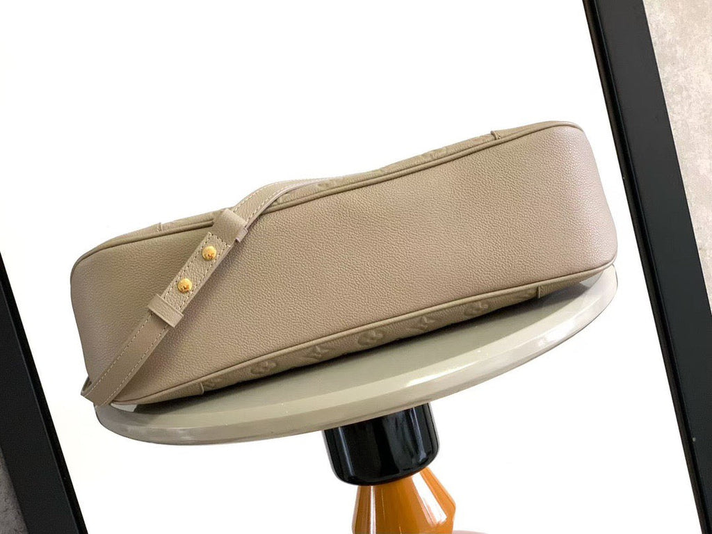 LV Classic Handbag