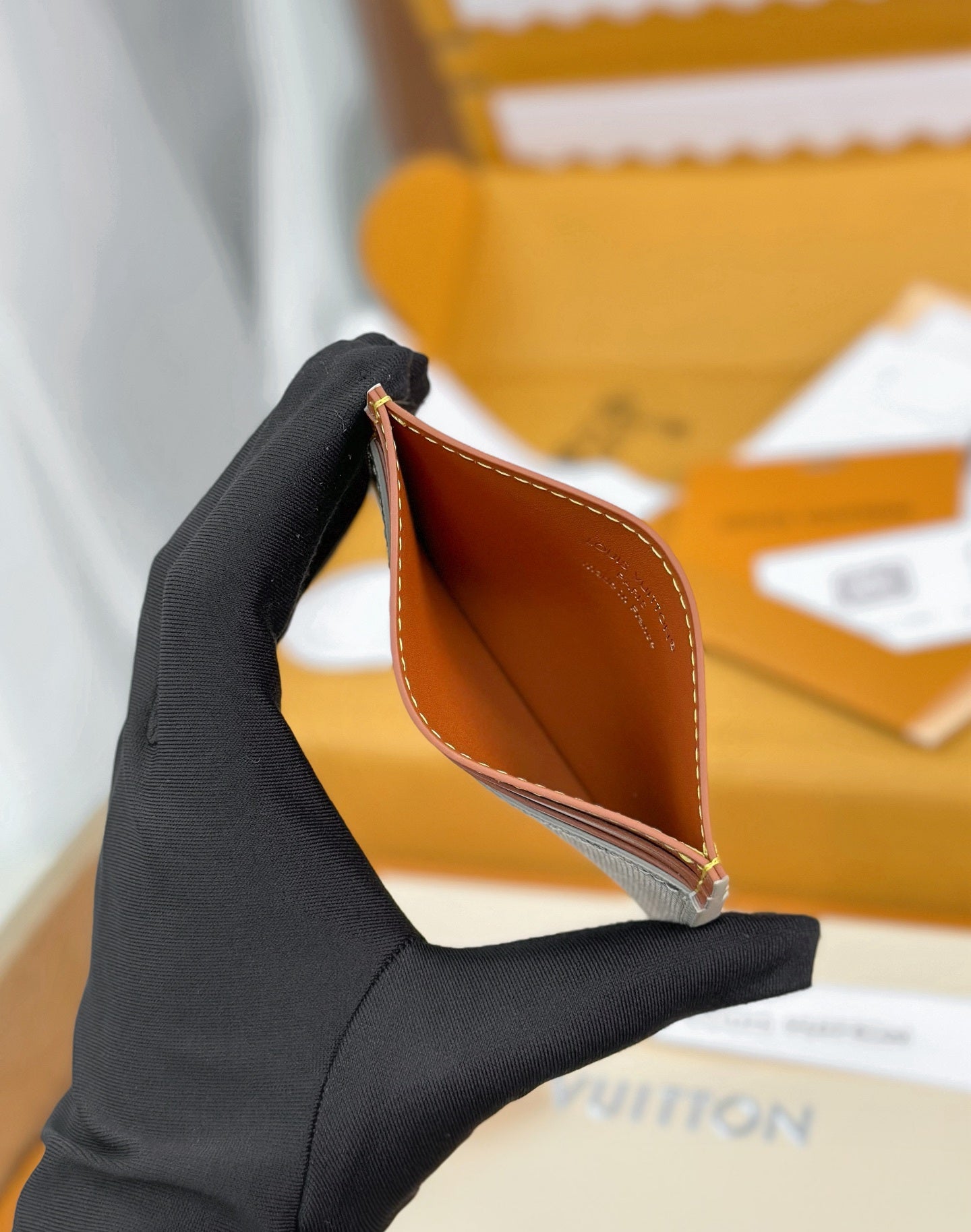 LV Cardholder