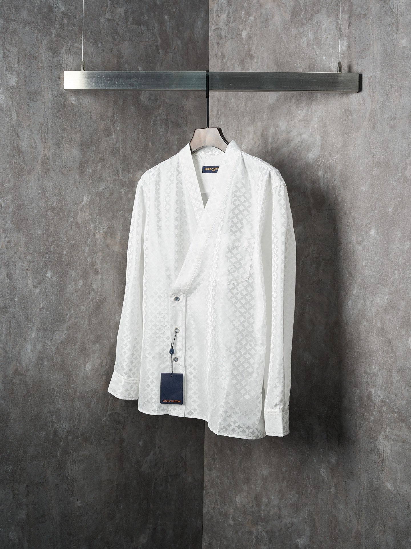 LV Nigo Collaboration Series Four-Leaf Clover Jacquard Kimono-Style Long-Sleeved Shirt