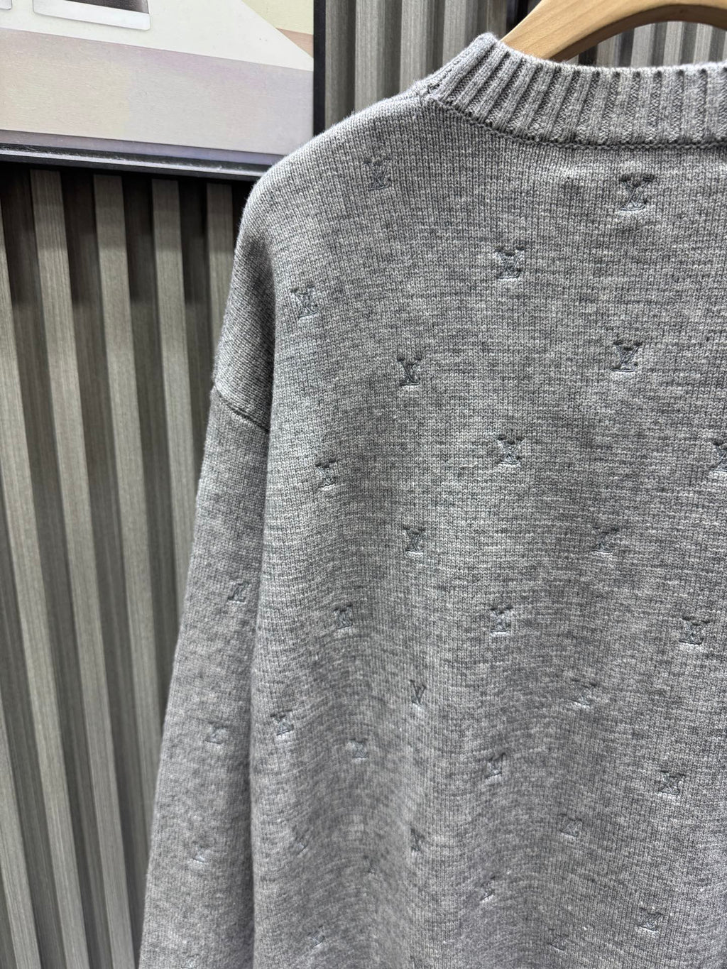 LV embroidered Sweatshirt