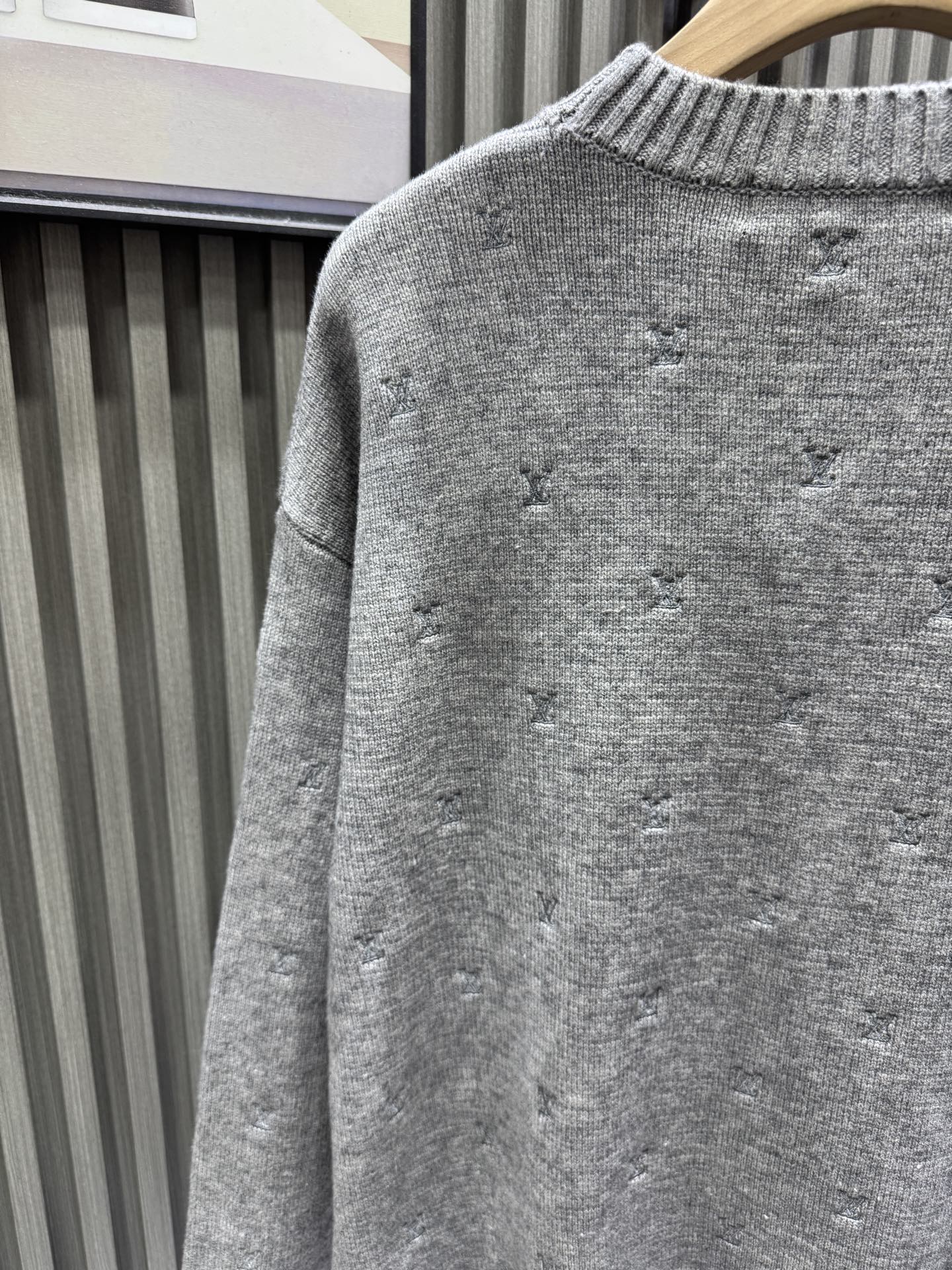 LV embroidered Sweatshirt