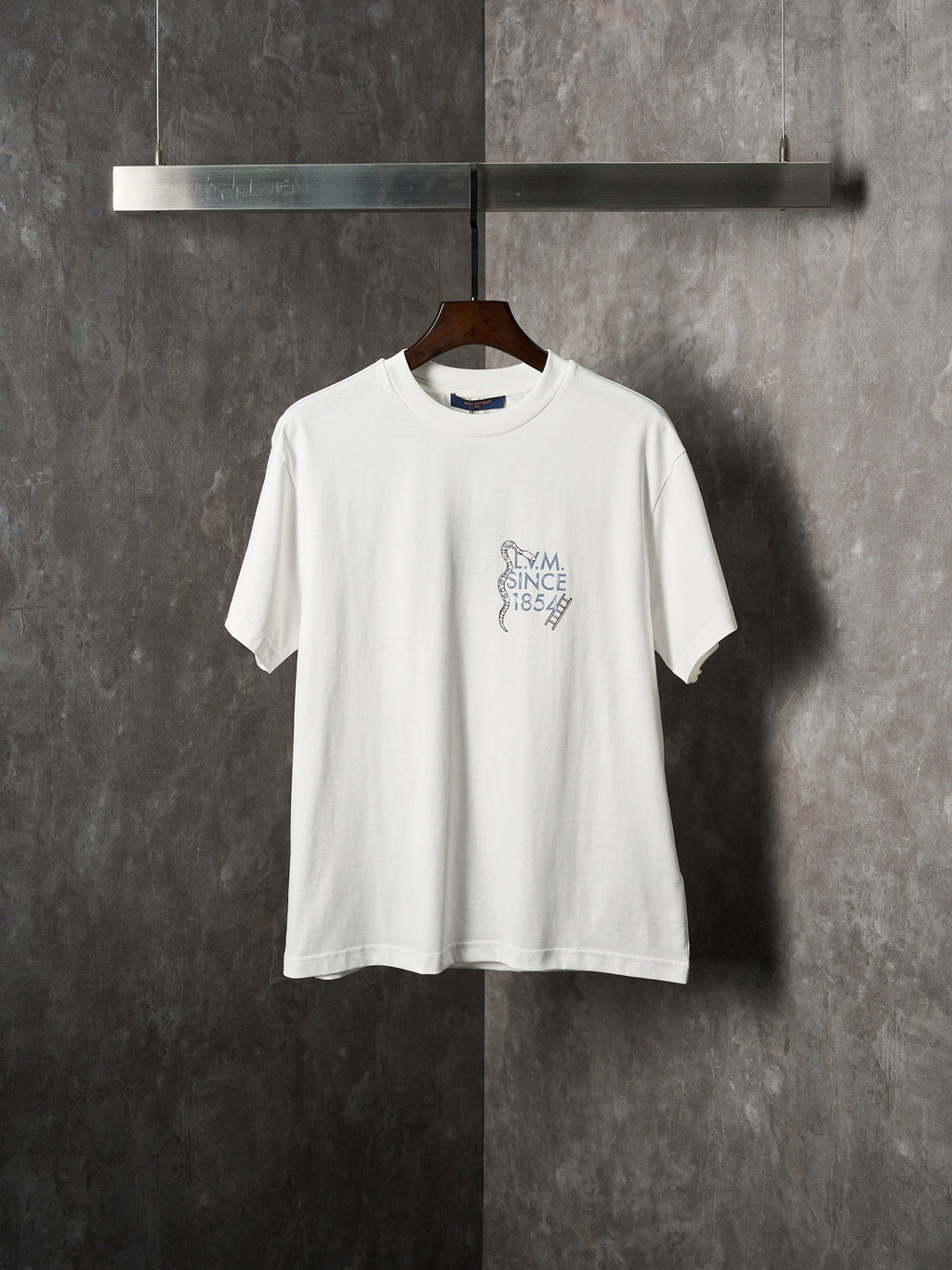 LV checkeredboard snake Print T-Shirt