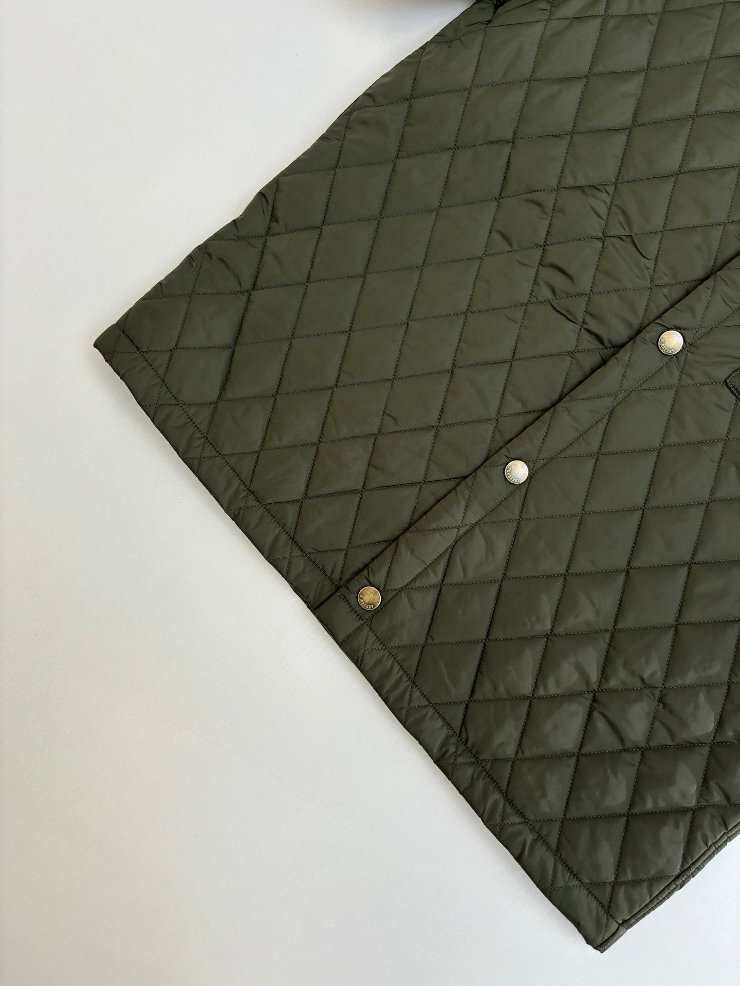 Burberry BB Quilted Nylon Brighton Shirt-Style Cotton Jacket
