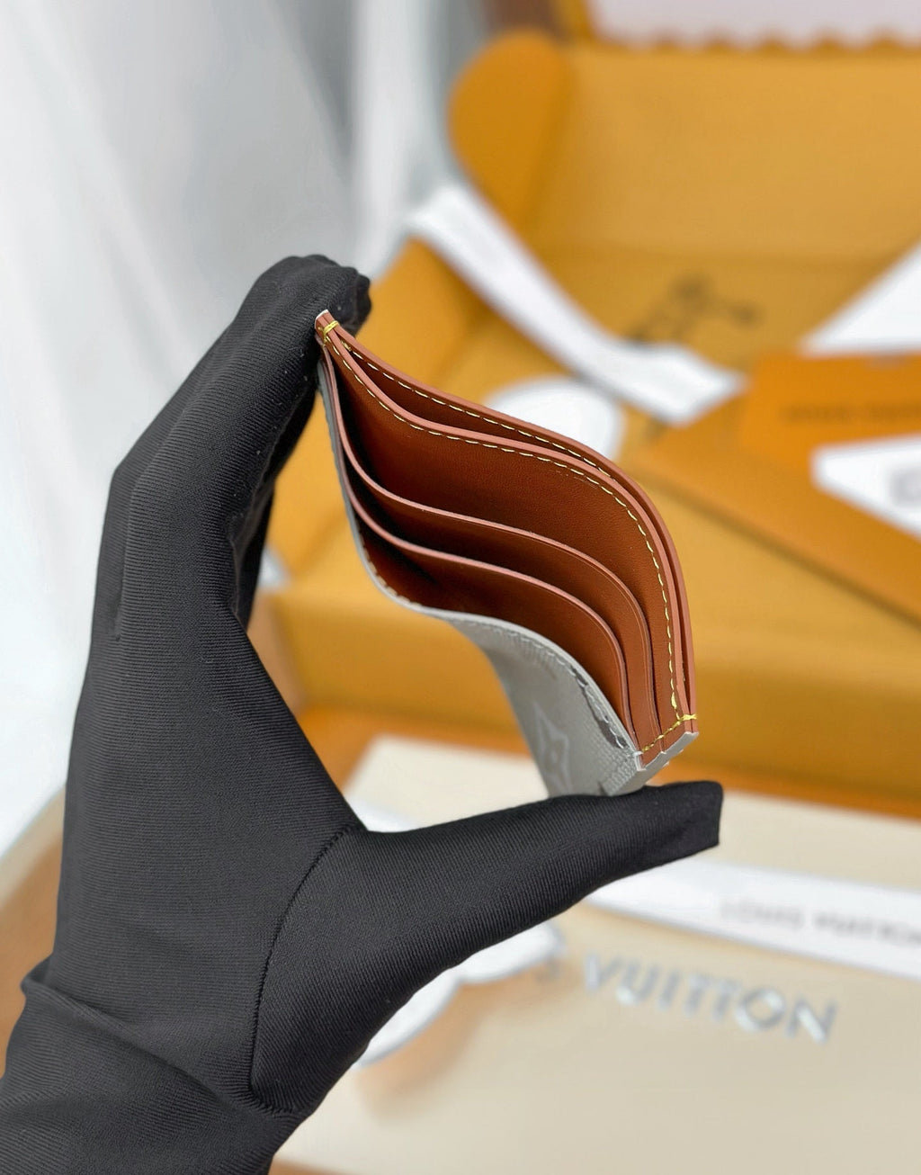 LV Cardholder