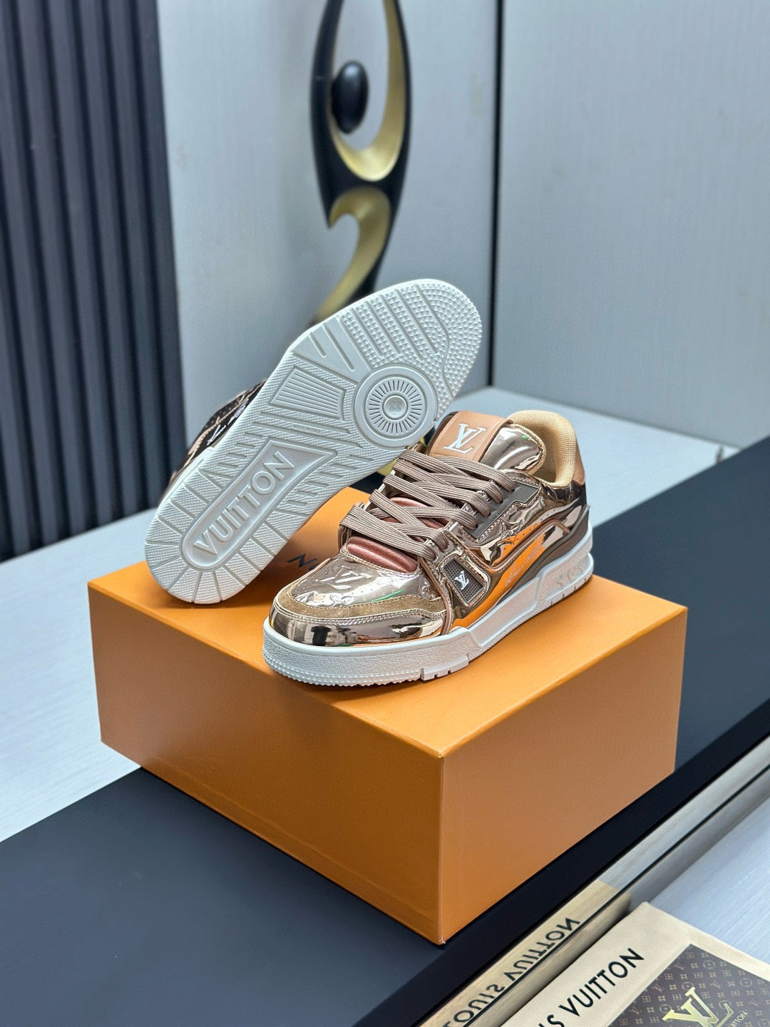 Lv Trainers - Exclusive Edition