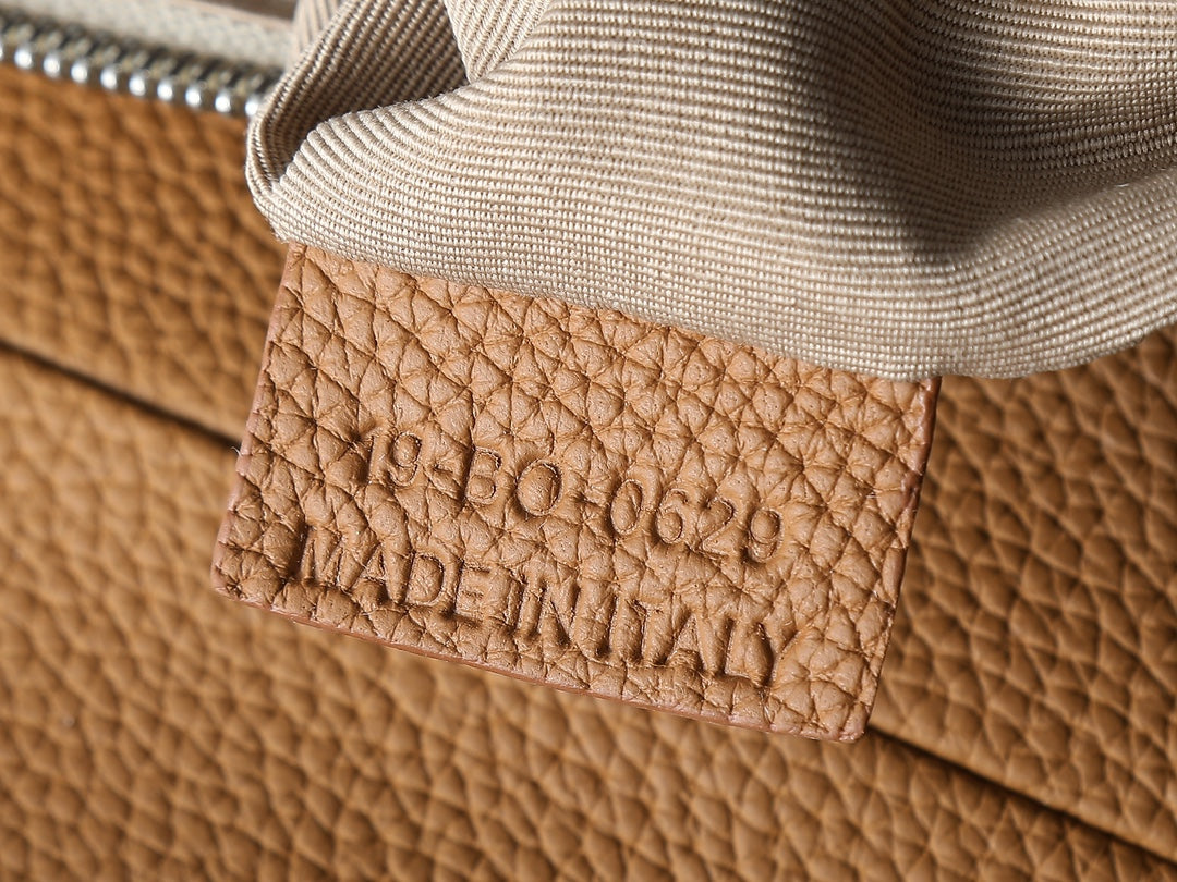 Dior Saddle Bag