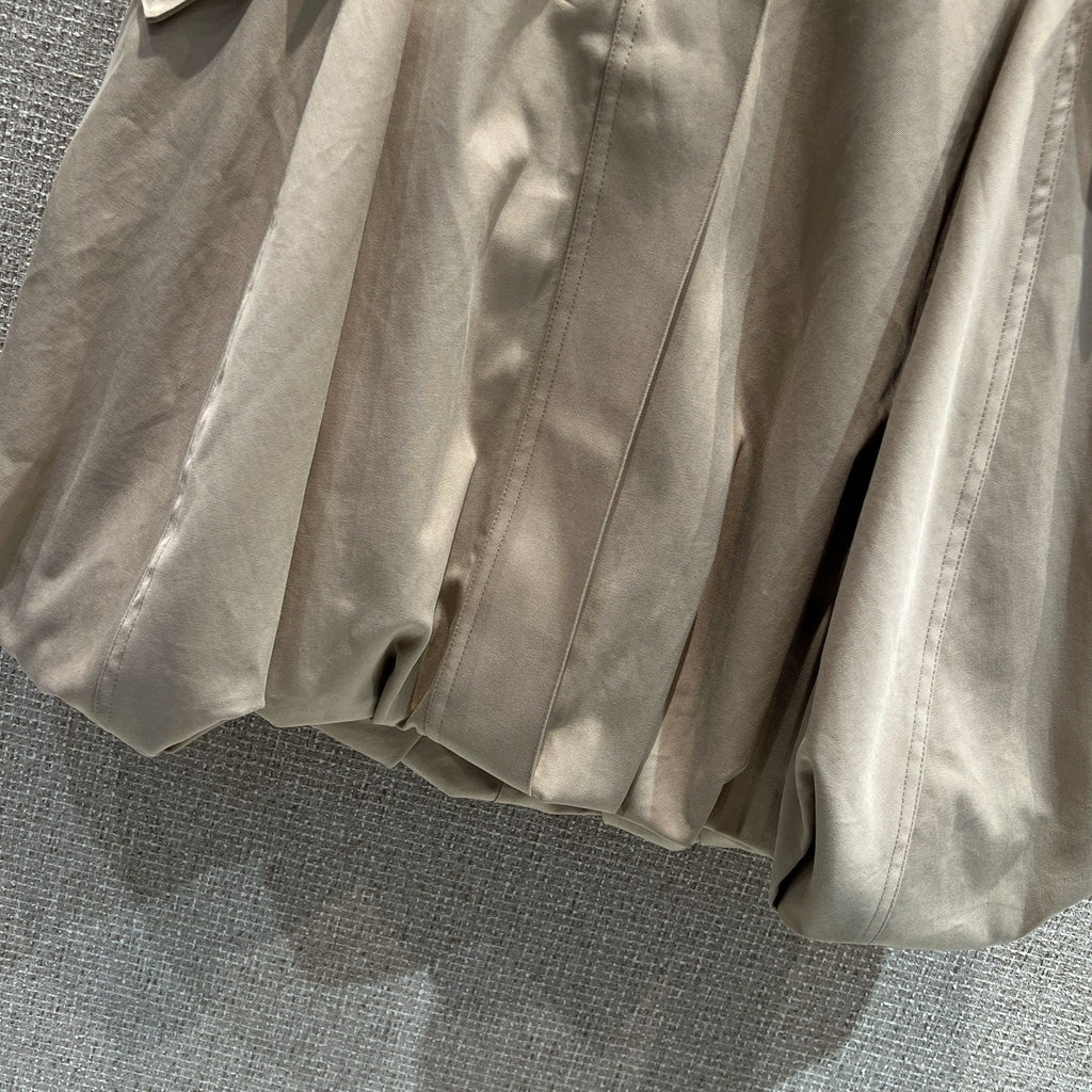 Lowe Mid Skirt W/Tulip Shape Cut