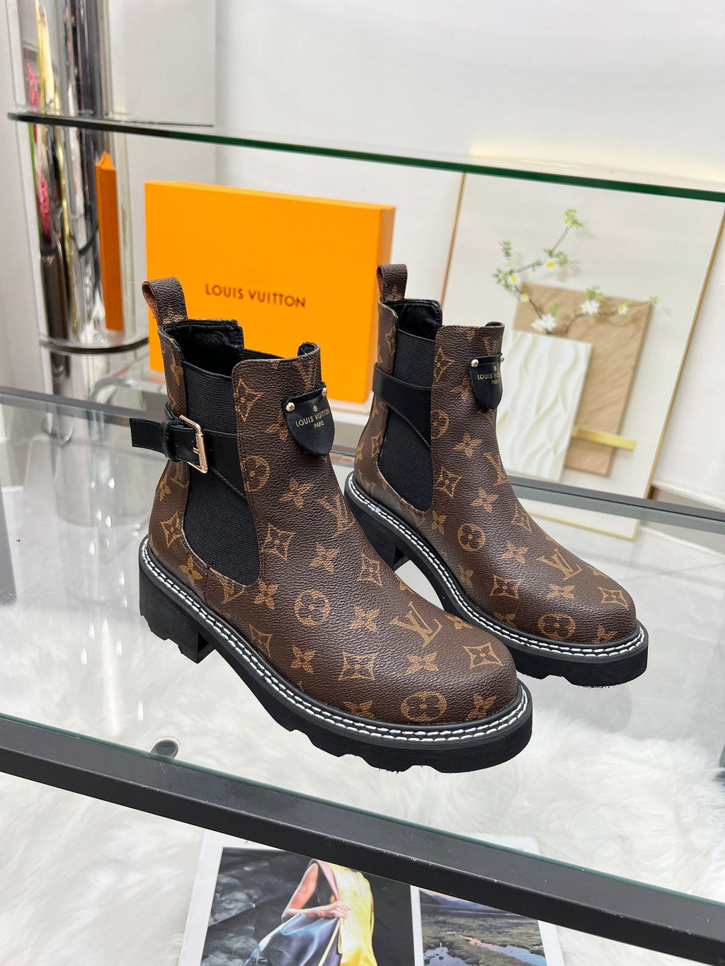 Women's LV Boots