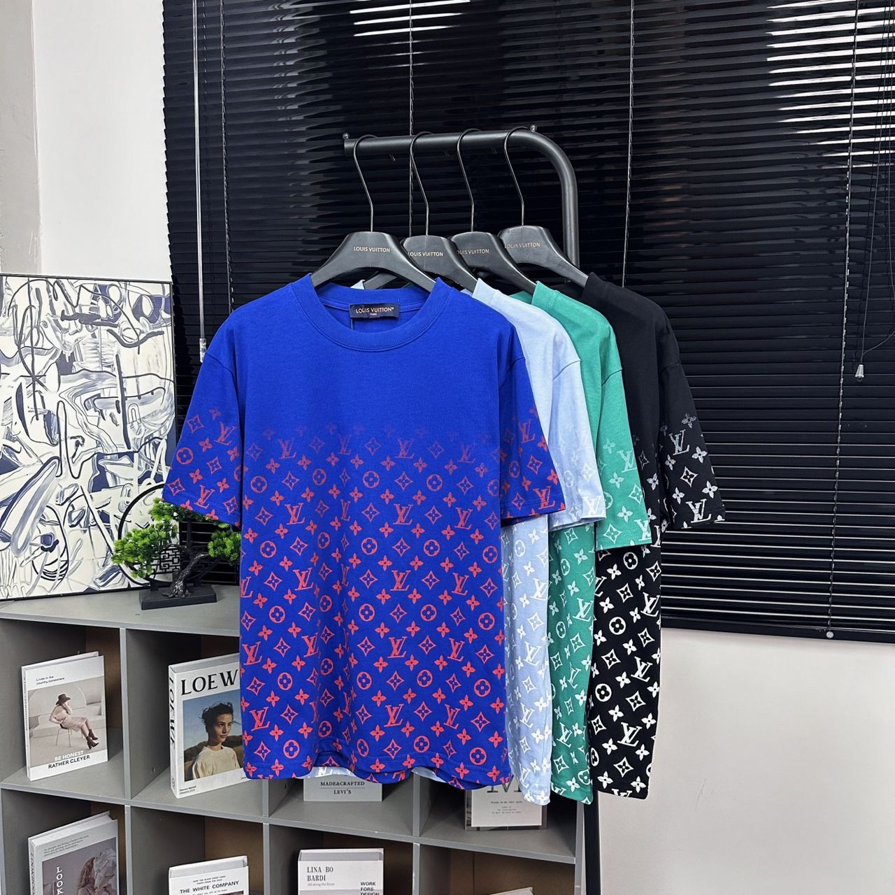 LV T-shirt