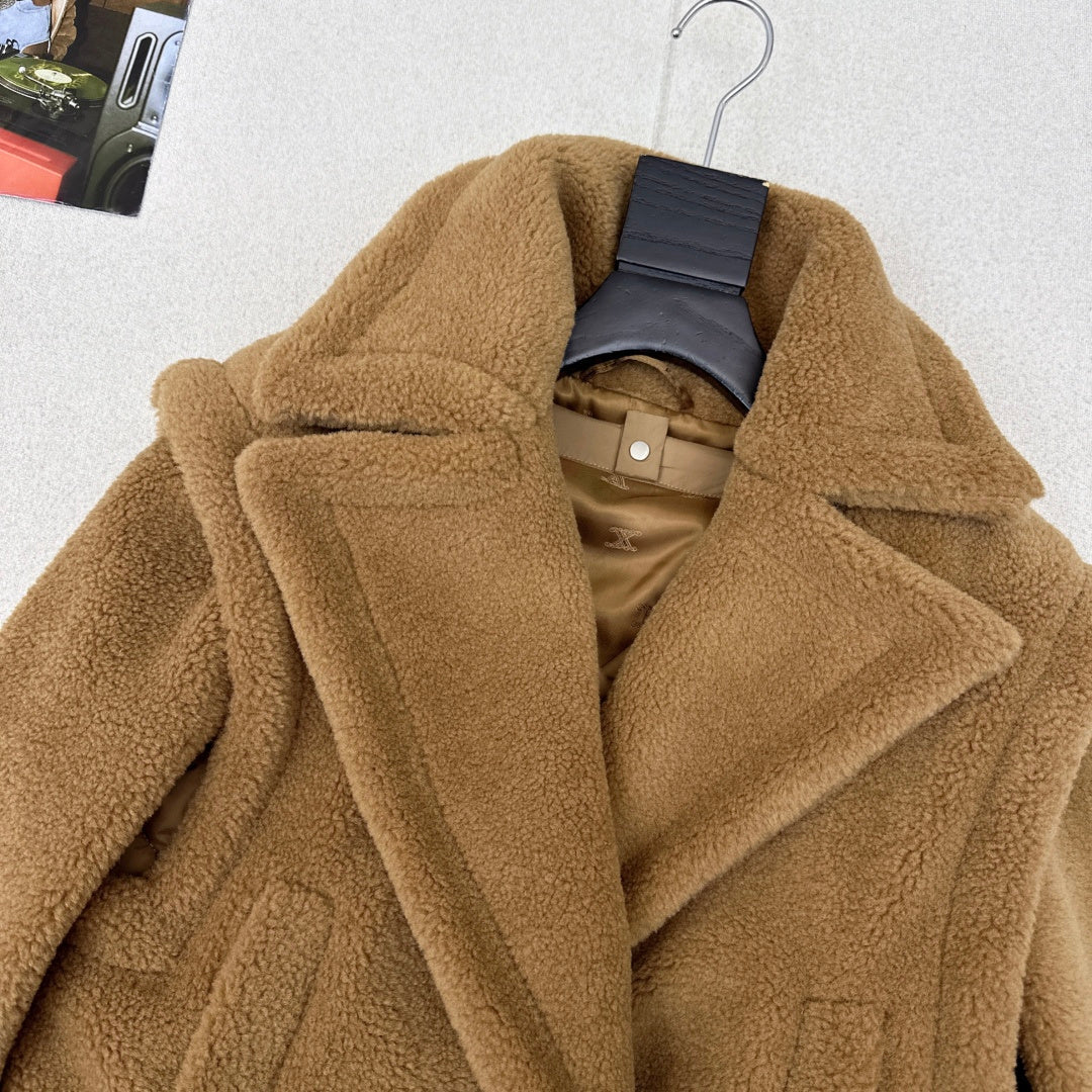 Women's Maxmara detachable Coat/Vest