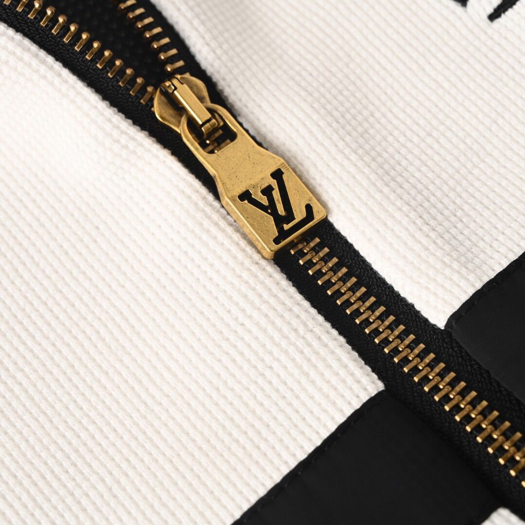LV tracksuit