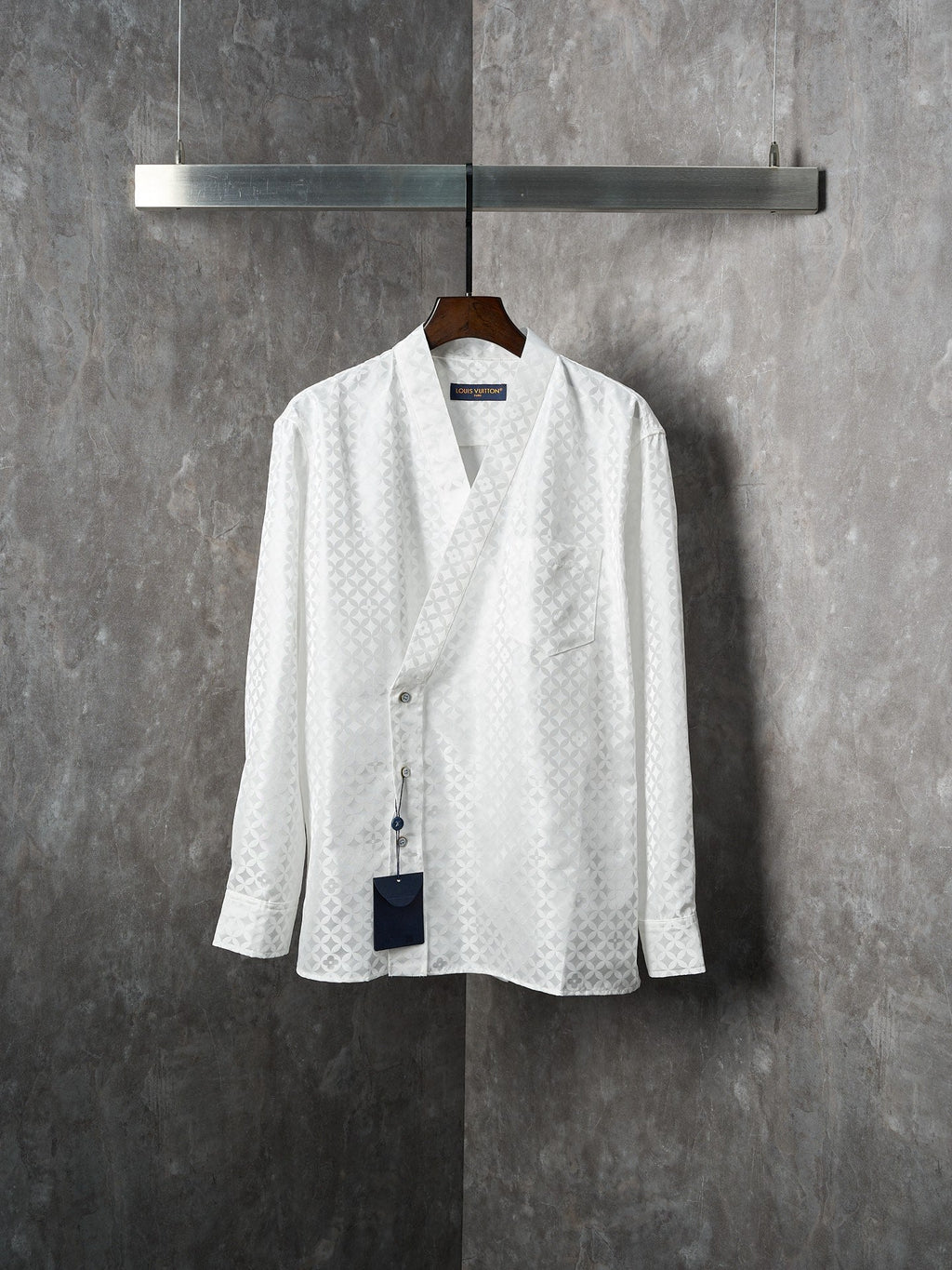 LV Nigo Collaboration Series Four-Leaf Clover Jacquard Kimono-Style Long-Sleeved Shirt