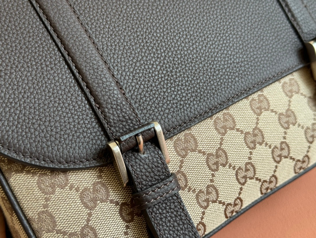 Gucci shoulder Bag