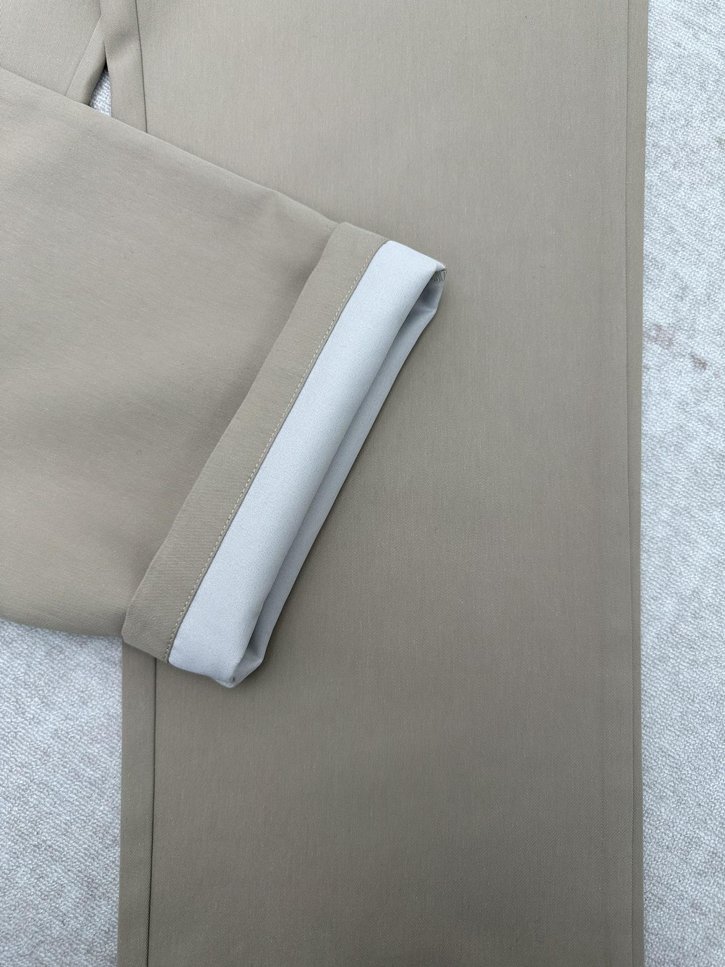 LV Urban Cargo Pants