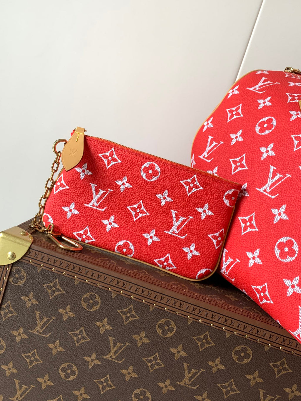 LV Speedy 40s Duffle Bags