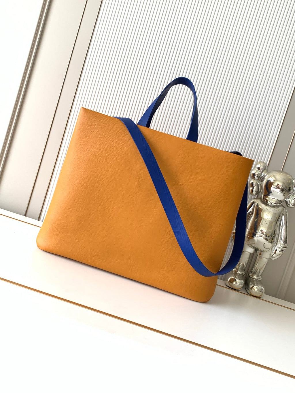 LV Tote Bag