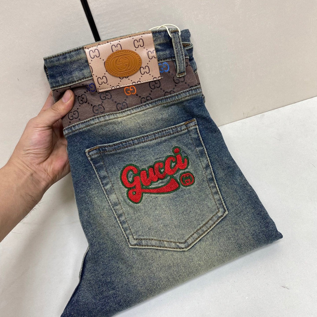 Gucci Fitted Straight-Leg Jeans