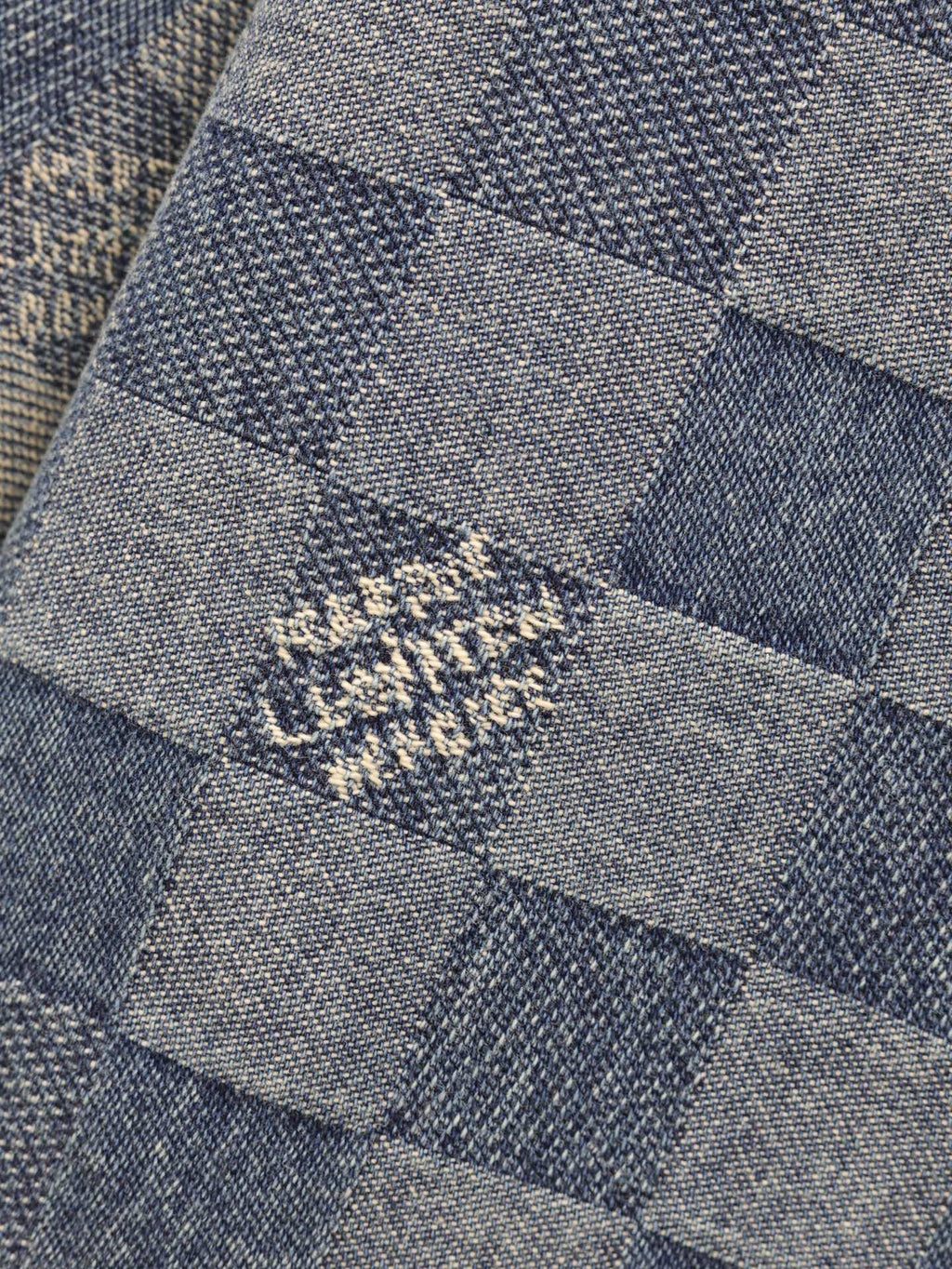LV short-sleeved denim shirt