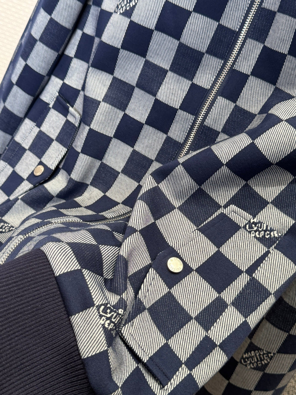 LV Jacket Checkered board