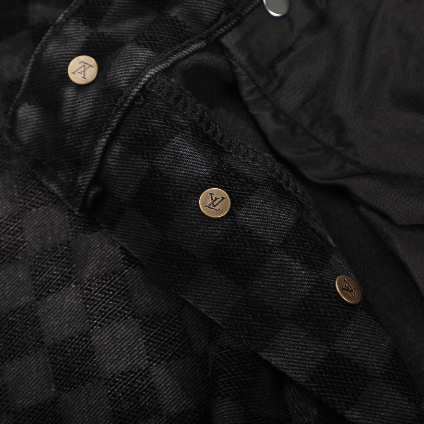 LV BLACK DENIM JEANS