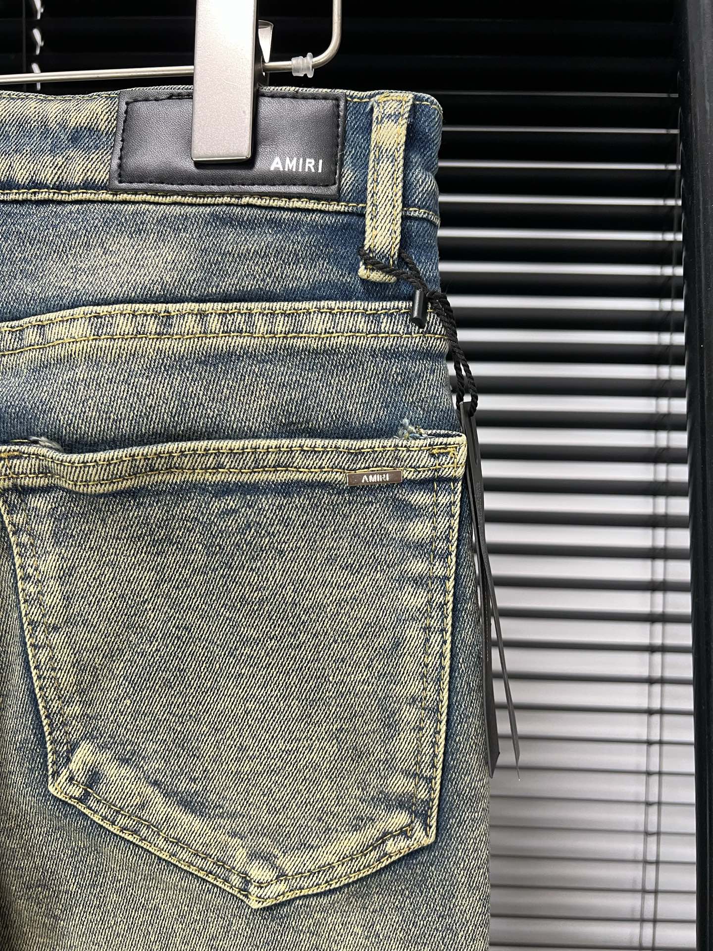 Amiri Embroidered Stretchy Slim Fit Flared Jeans