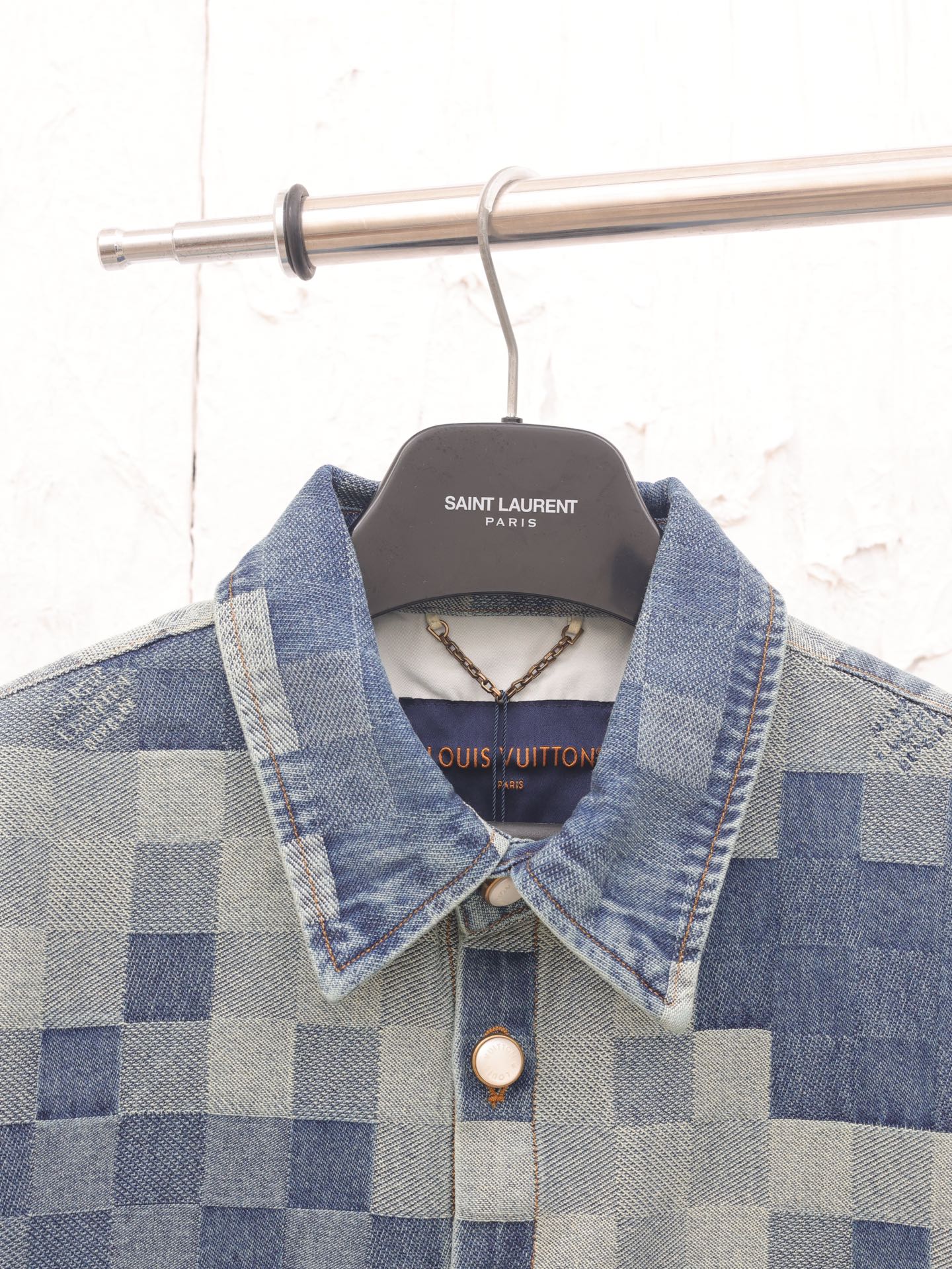 LV short-sleeved denim shirt