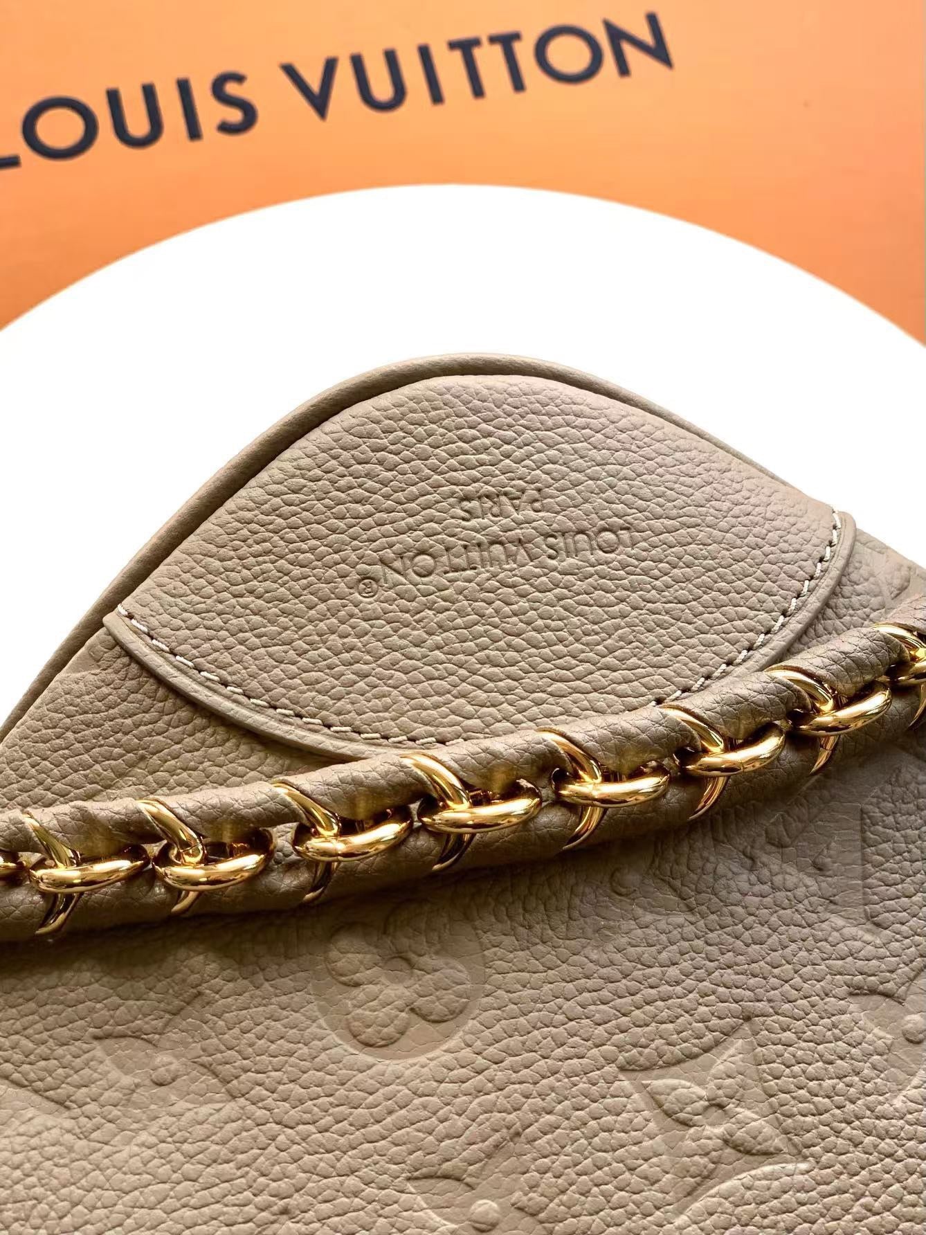 LV Classic Handbag