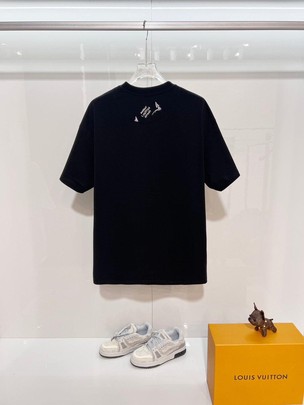 LV T-Shirt
