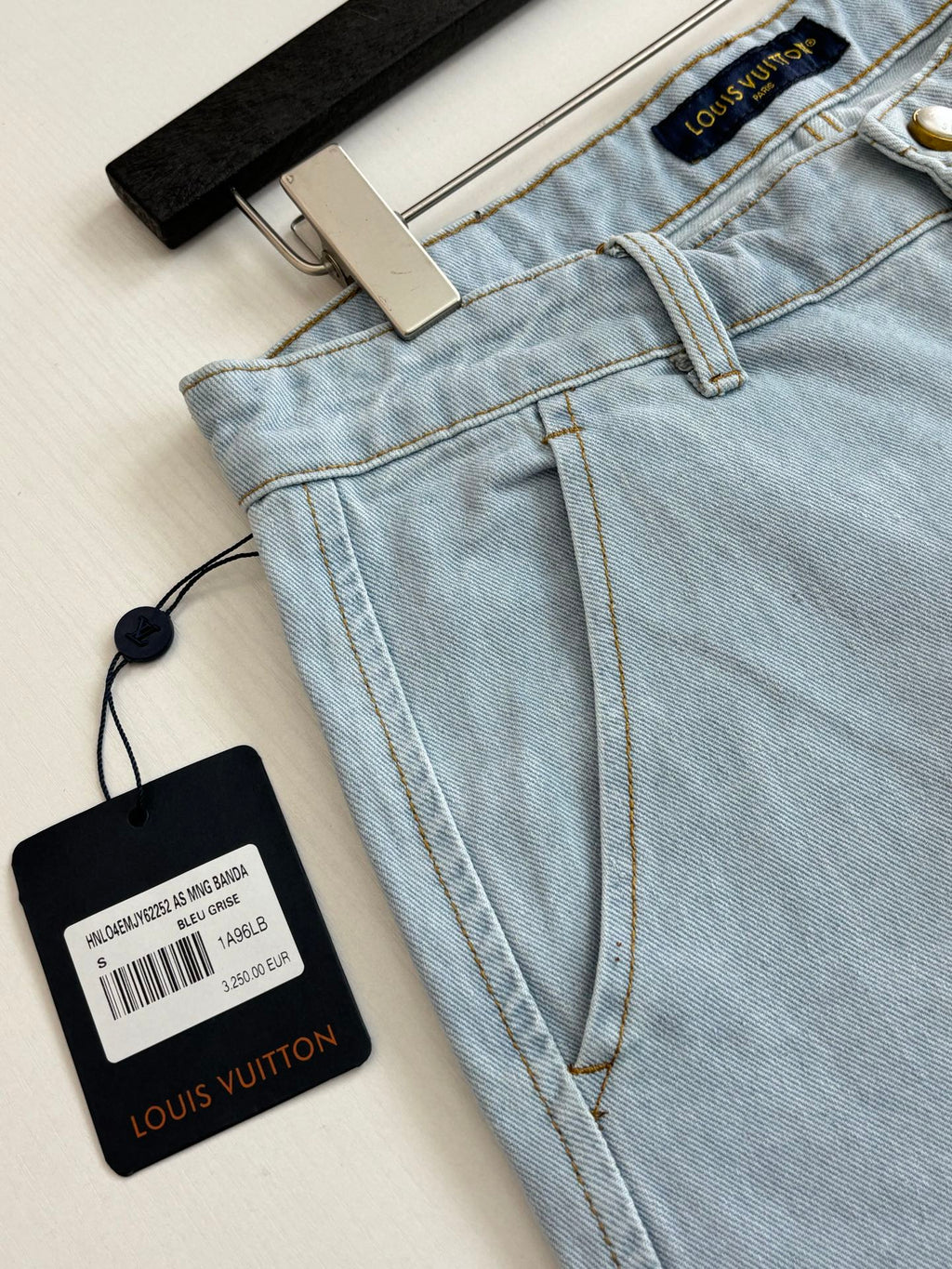LV Shorts