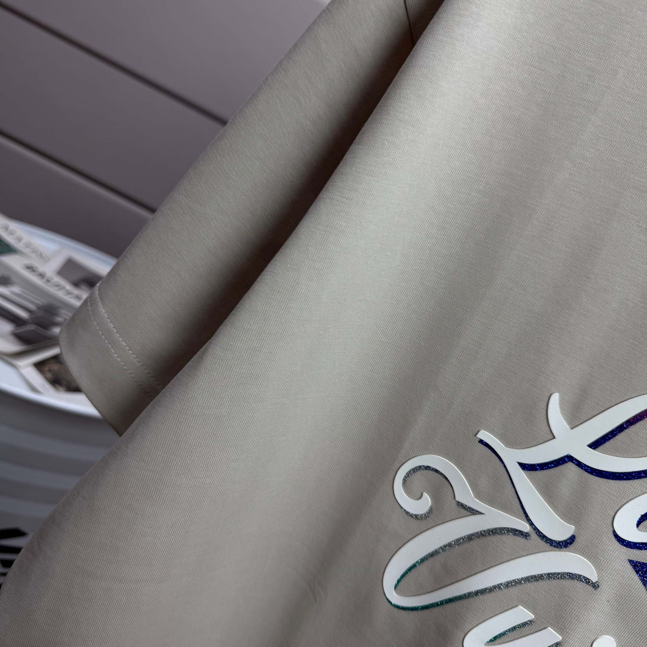 LV letter 3D Plate Silicon T shirt