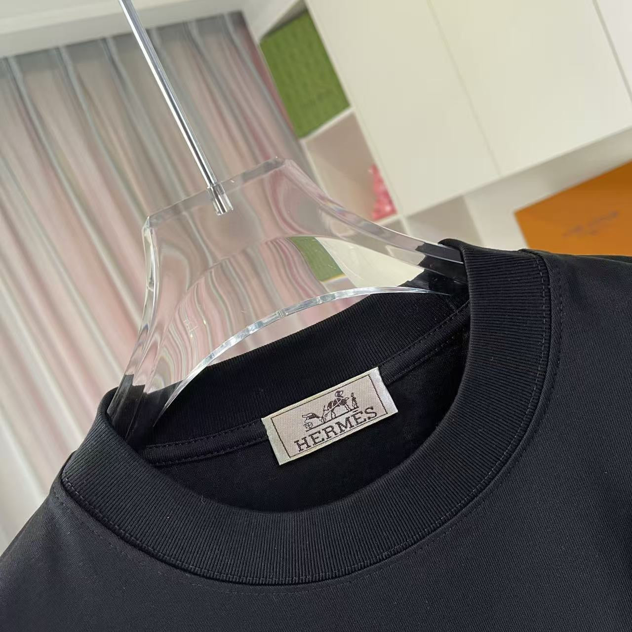 Hermes T-shirt Unisex