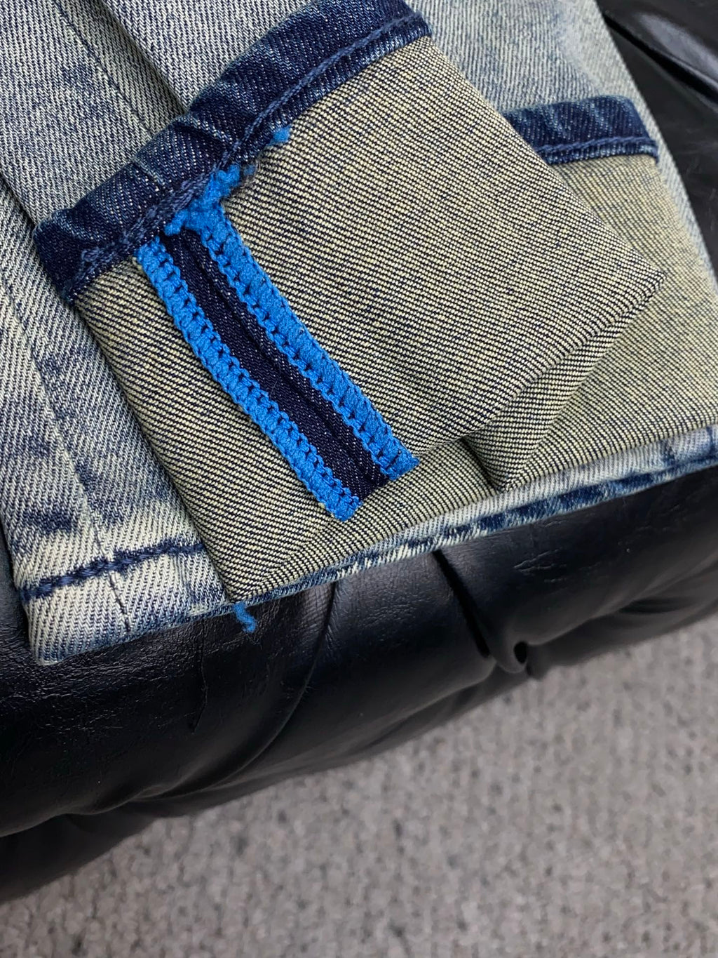 LV Slin Fit leg Jeans