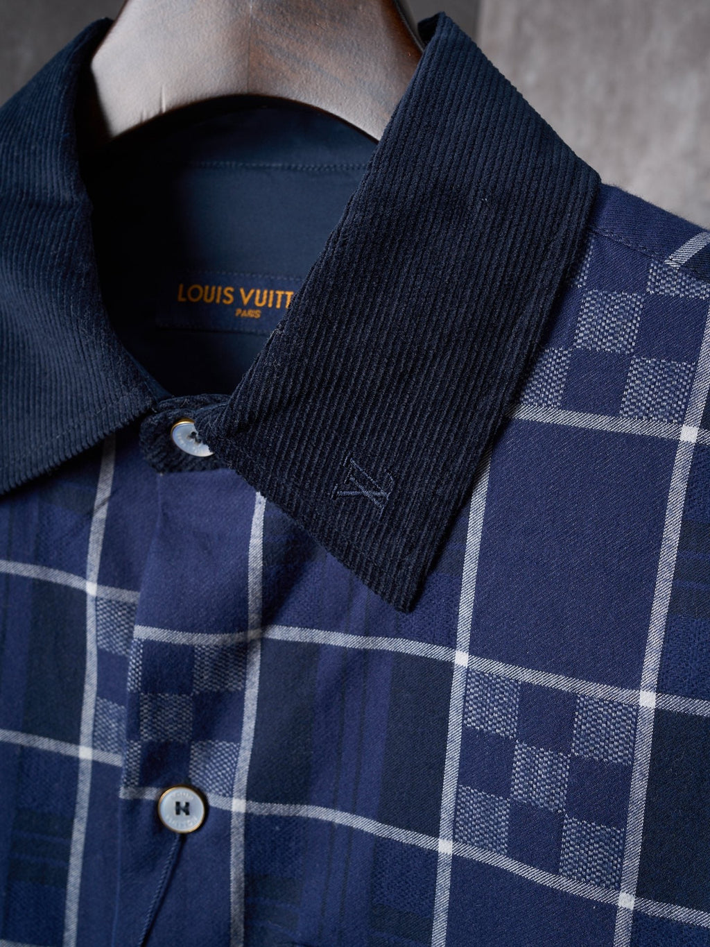 LV Flannel Collar Embroidered Logo Blue Check Lapel Long Sleeve Shirt