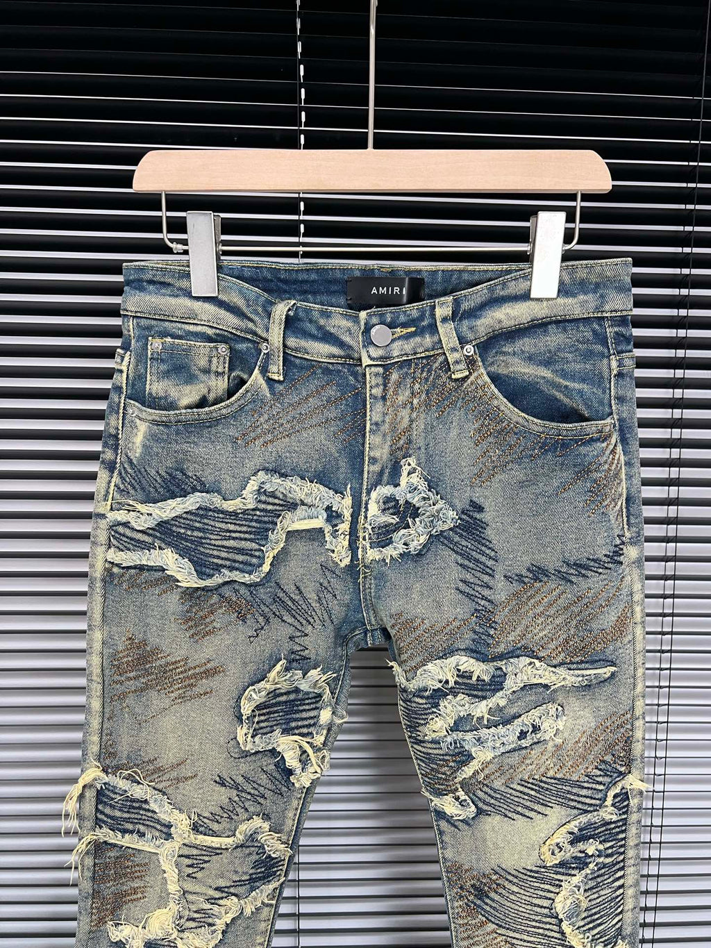 Amiri Embroidered Stretchy Slim Fit Flared Jeans