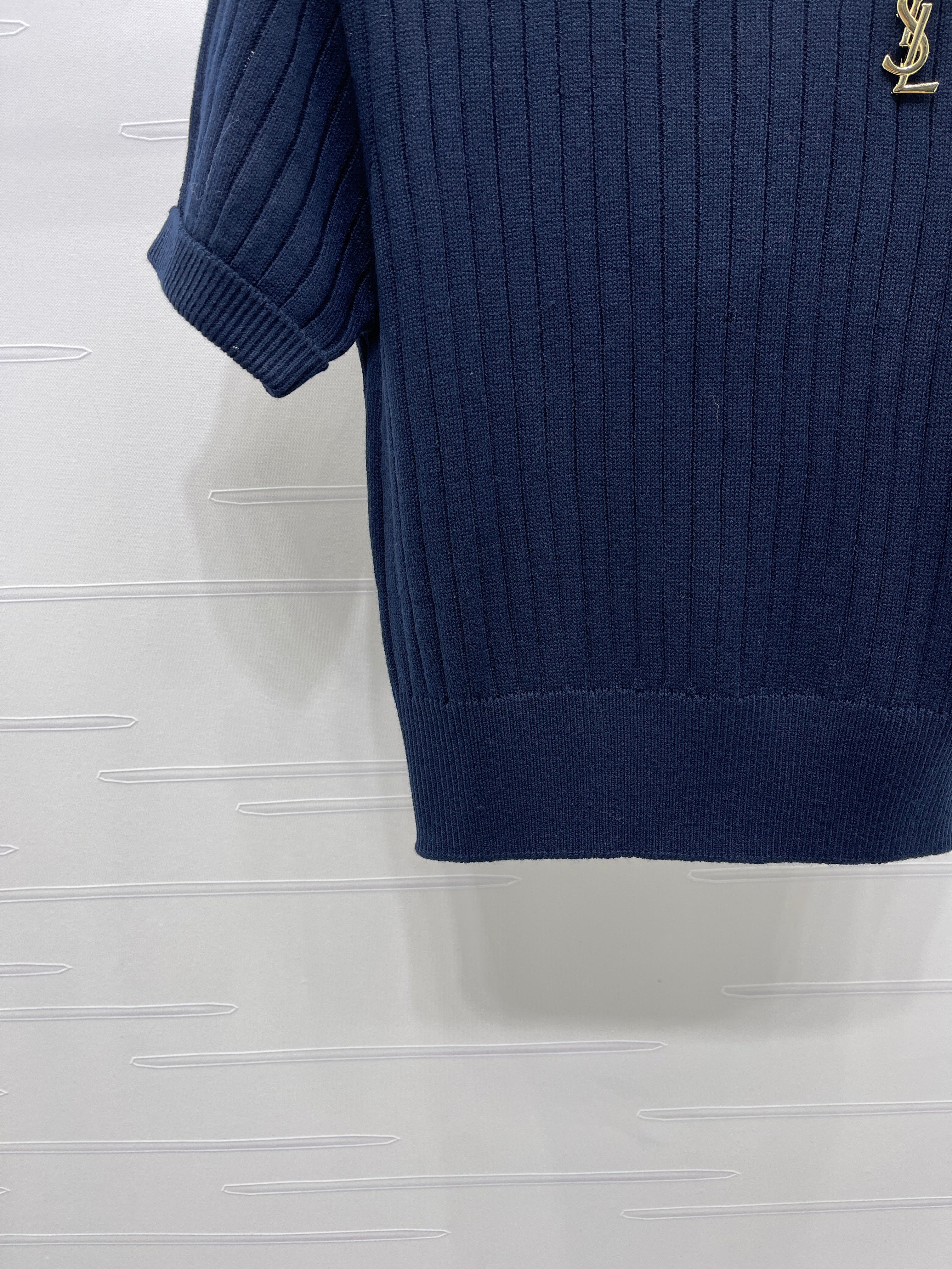 YS Vertical Ribbed Crew Neck Knit Short Sleeve