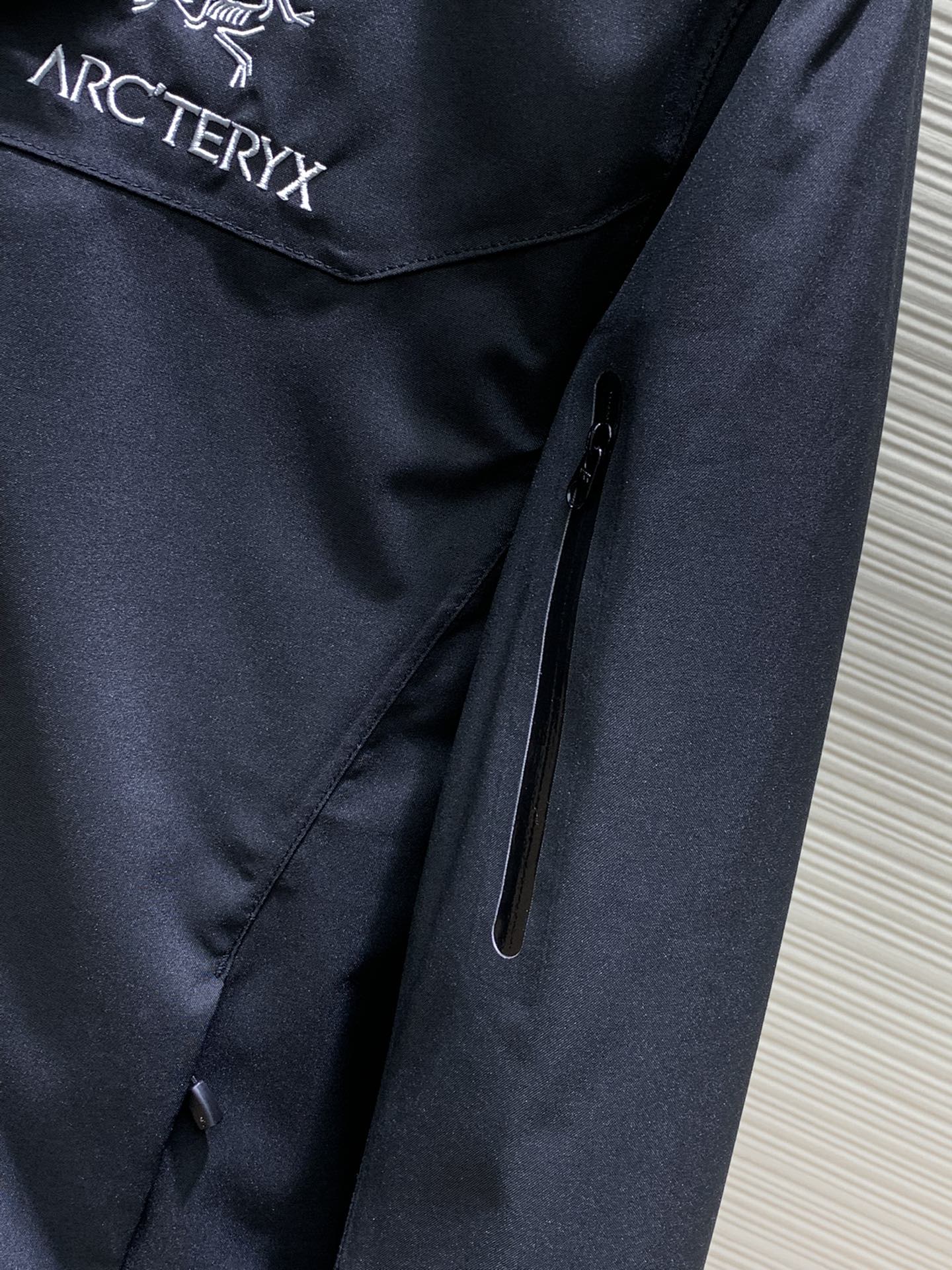 Arc Teryx 2-N-1 Jacket