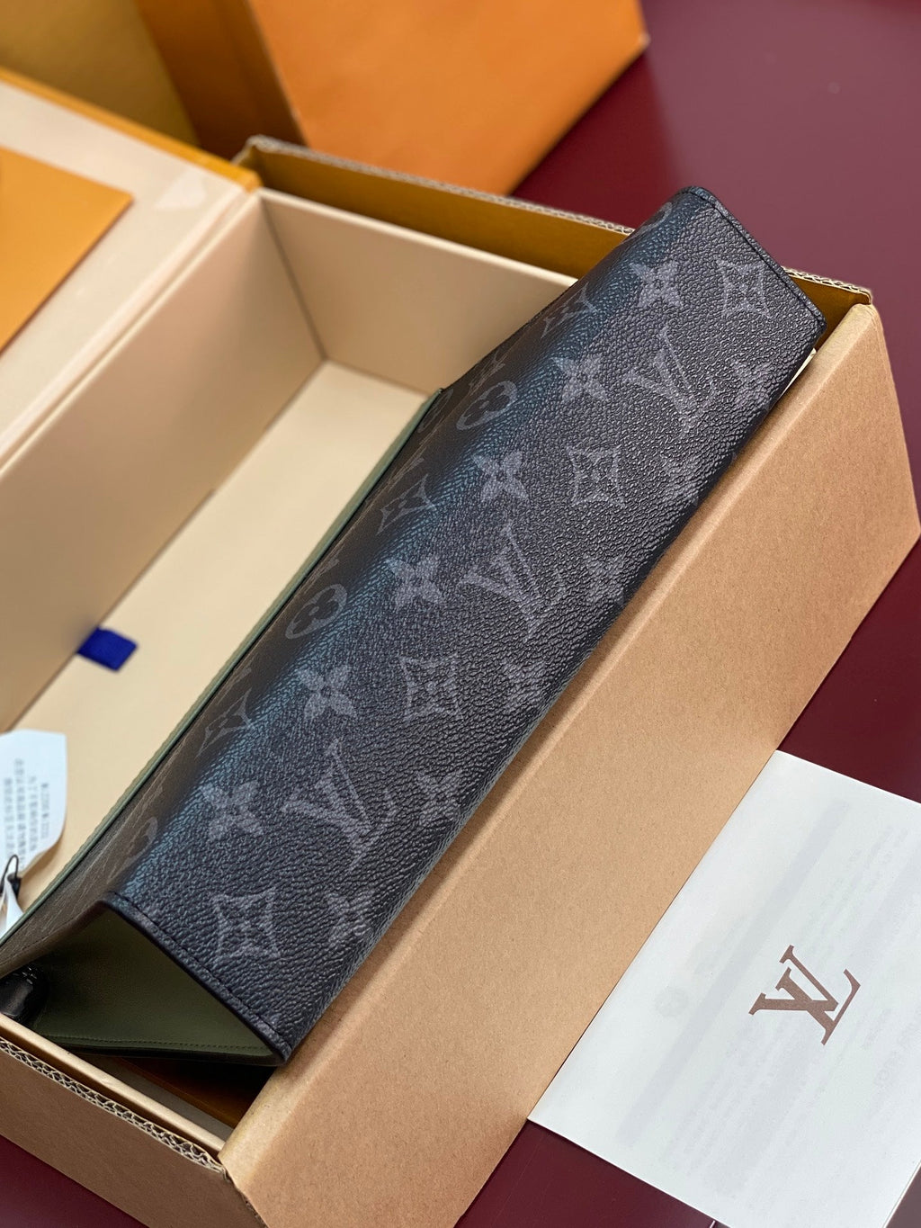 LV Pochette Voyage Clutch