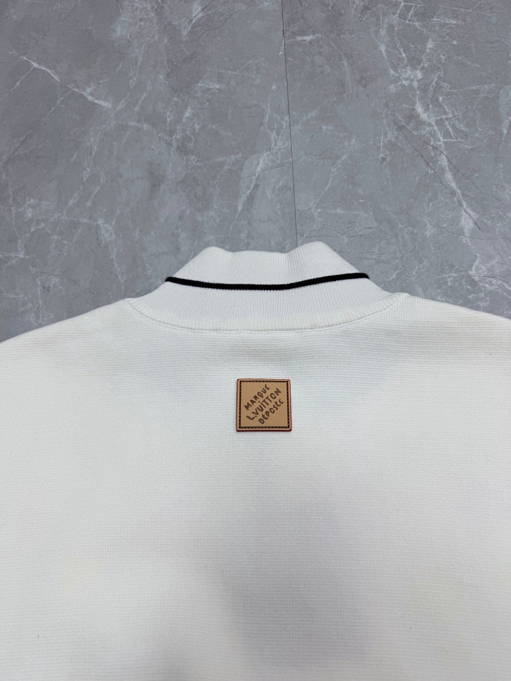 LV Collar Long Sleeve Jacket